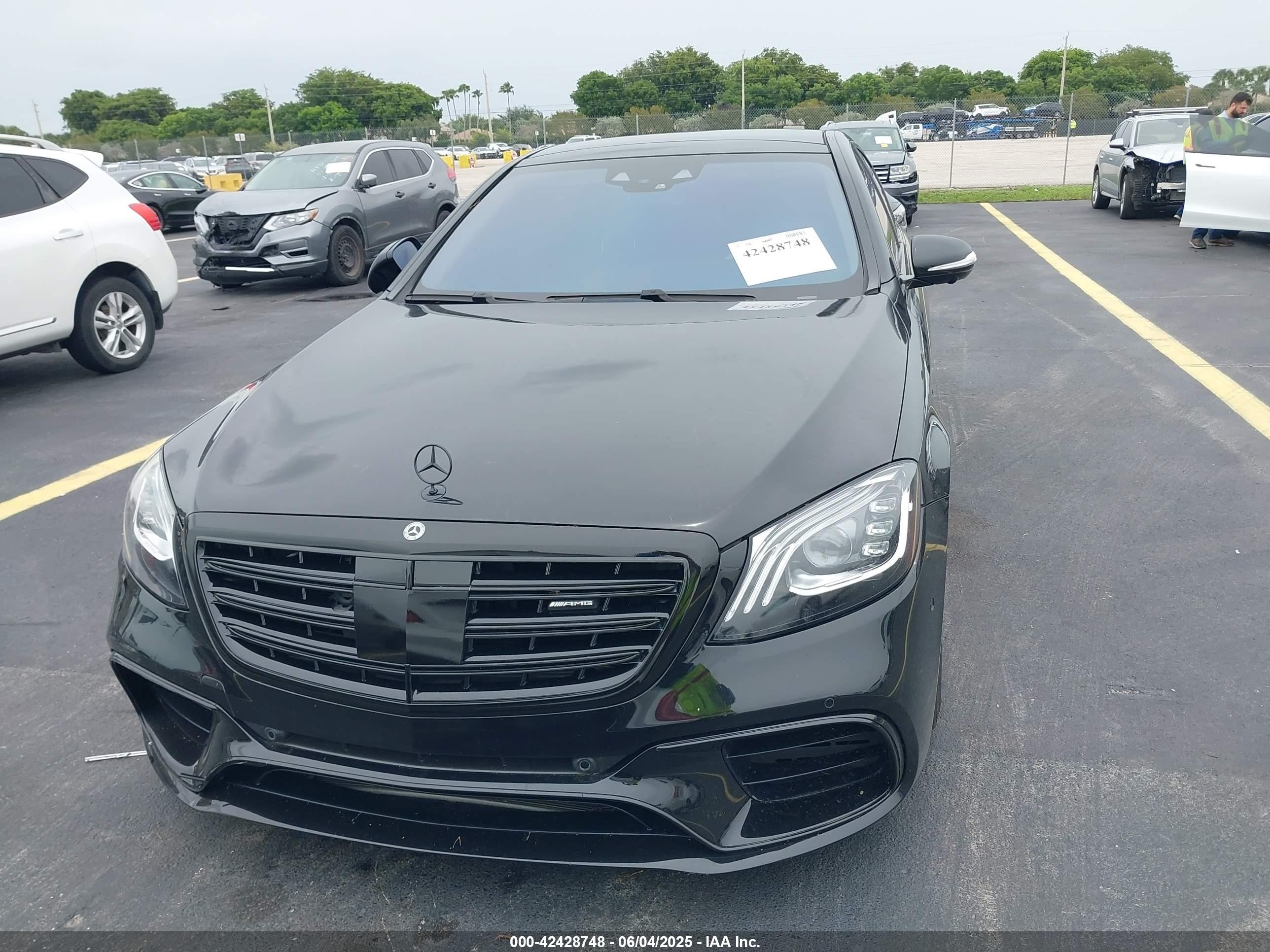 2019 Mercedes-benz Amg S 63 4matic Black vin: WDDUG8JB8KA469898
