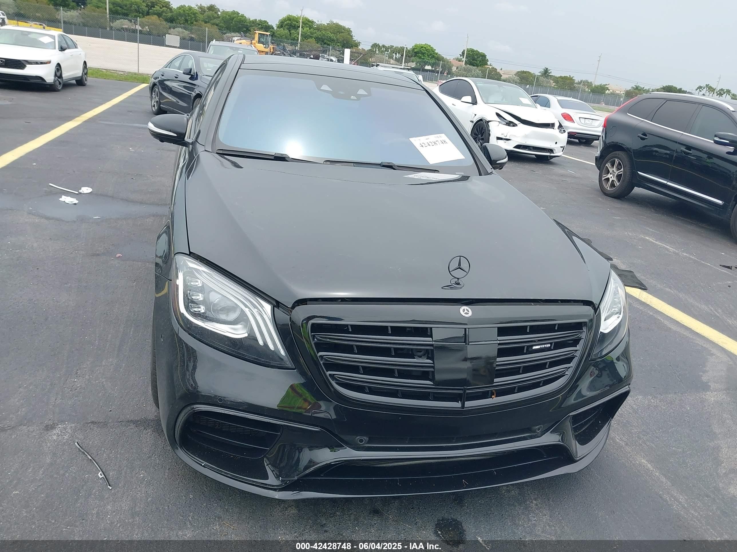 2019 Mercedes-benz Amg S 63 4matic Black vin: WDDUG8JB8KA469898