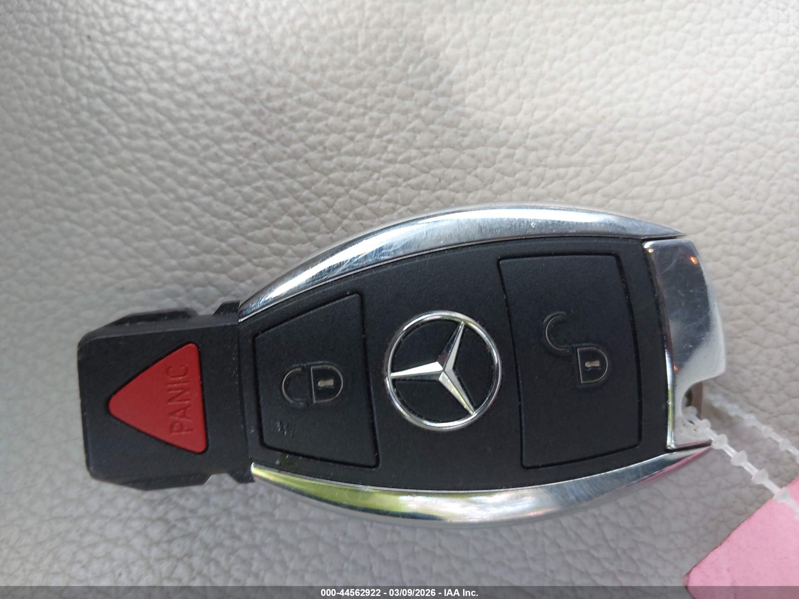 2015 Mercedes-benz B-class Electric Drive   White vin: WDDVP9AB5FJ004284