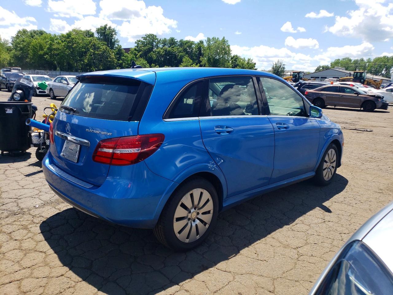 2015 Mercedes-benz B Electric Blue vin: WDDVP9AB5FJ004527