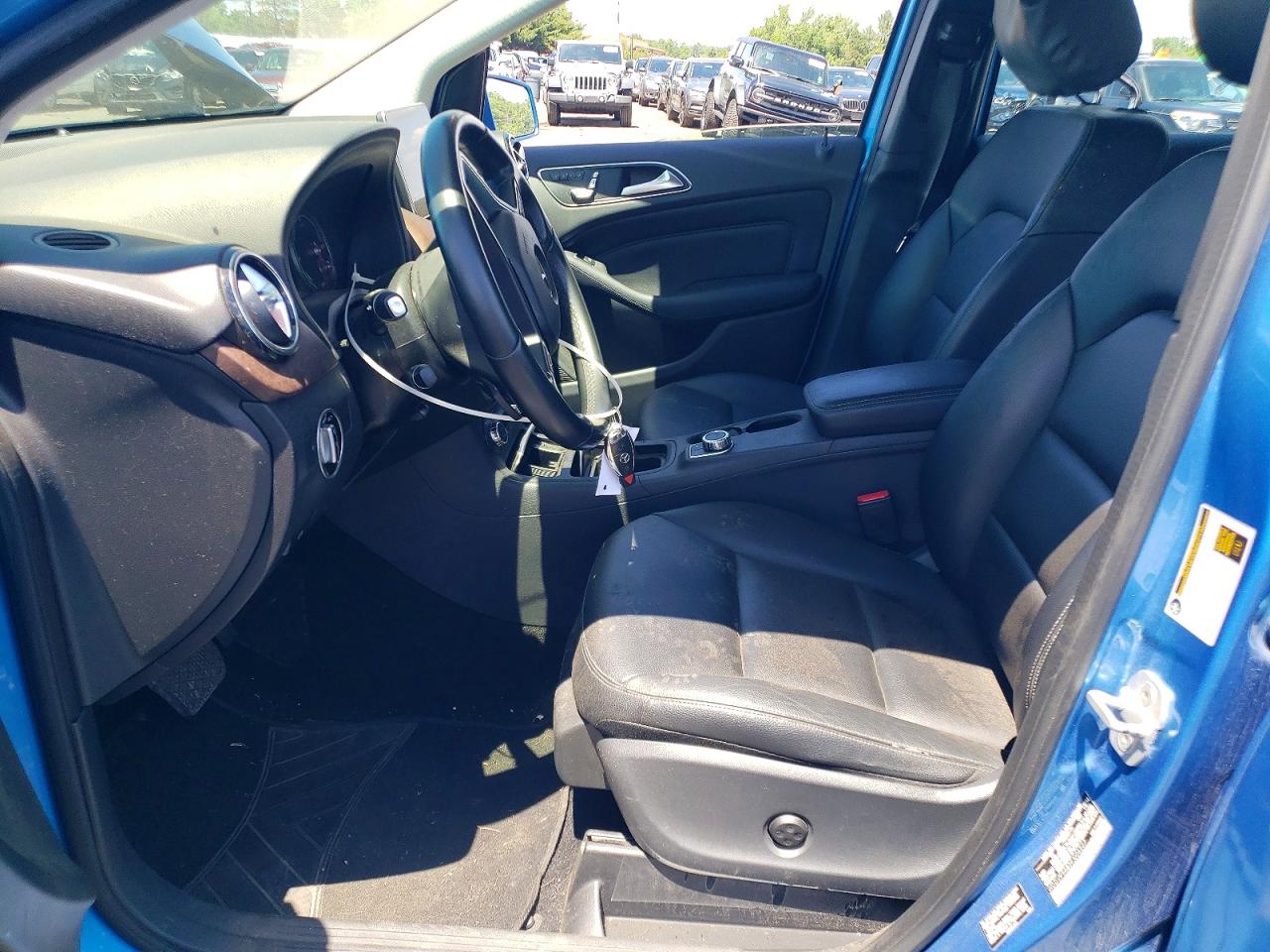 2015 Mercedes-benz B Electric Blue vin: WDDVP9AB5FJ004527