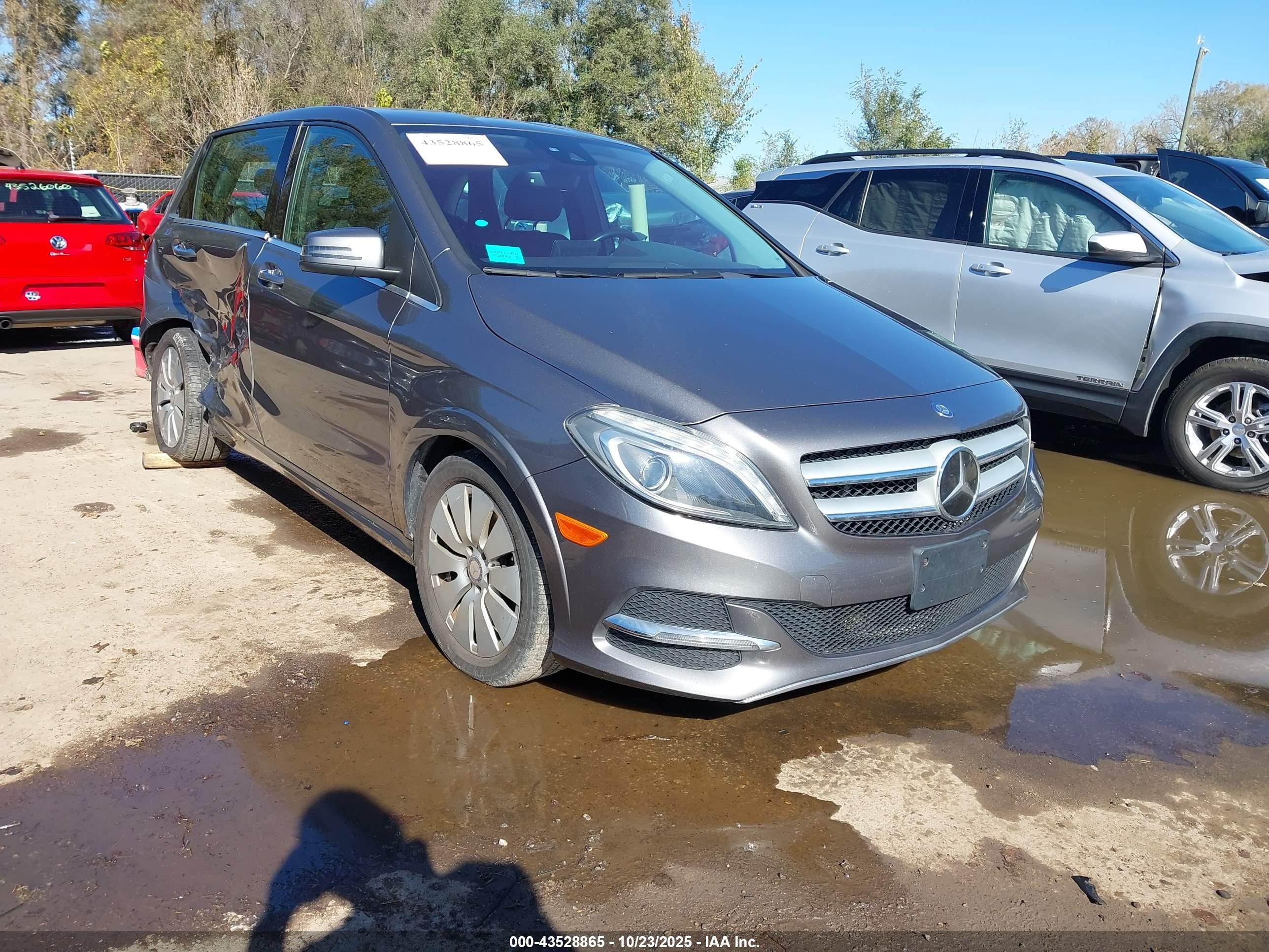 2015 Mercedes-benz B-class Electric Drive   Gray vin: WDDVP9ABXFJ006418