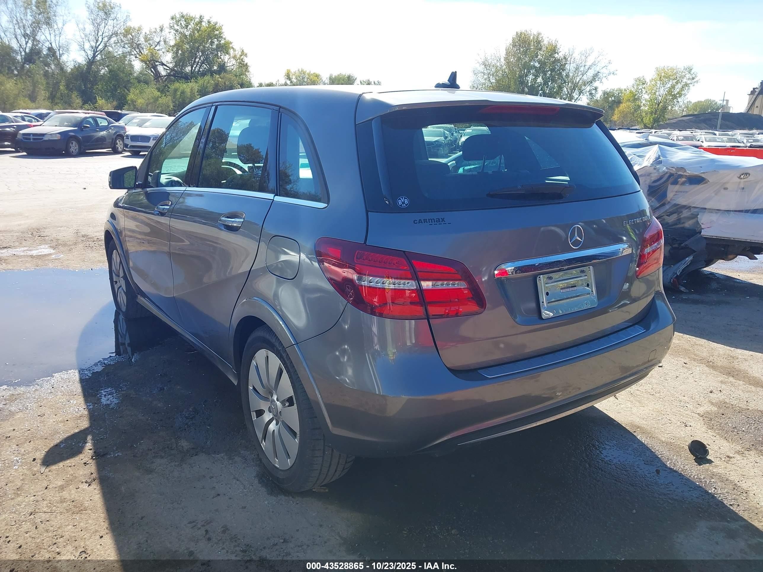 2015 Mercedes-benz B-class Electric Drive   Gray vin: WDDVP9ABXFJ006418