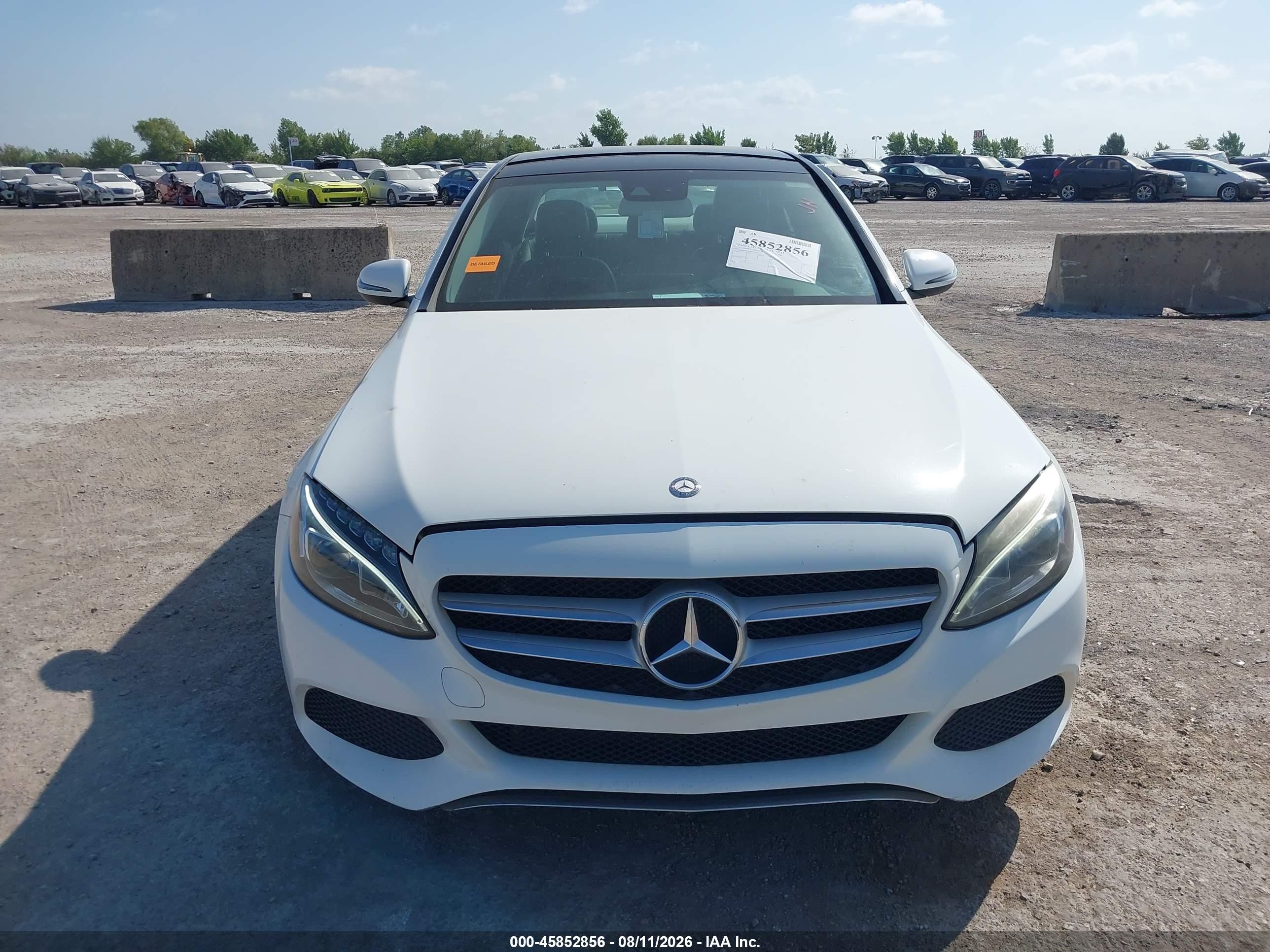 2016 Mercedes-benz C 300 Белый vin: WDDWF4JB0GR135264