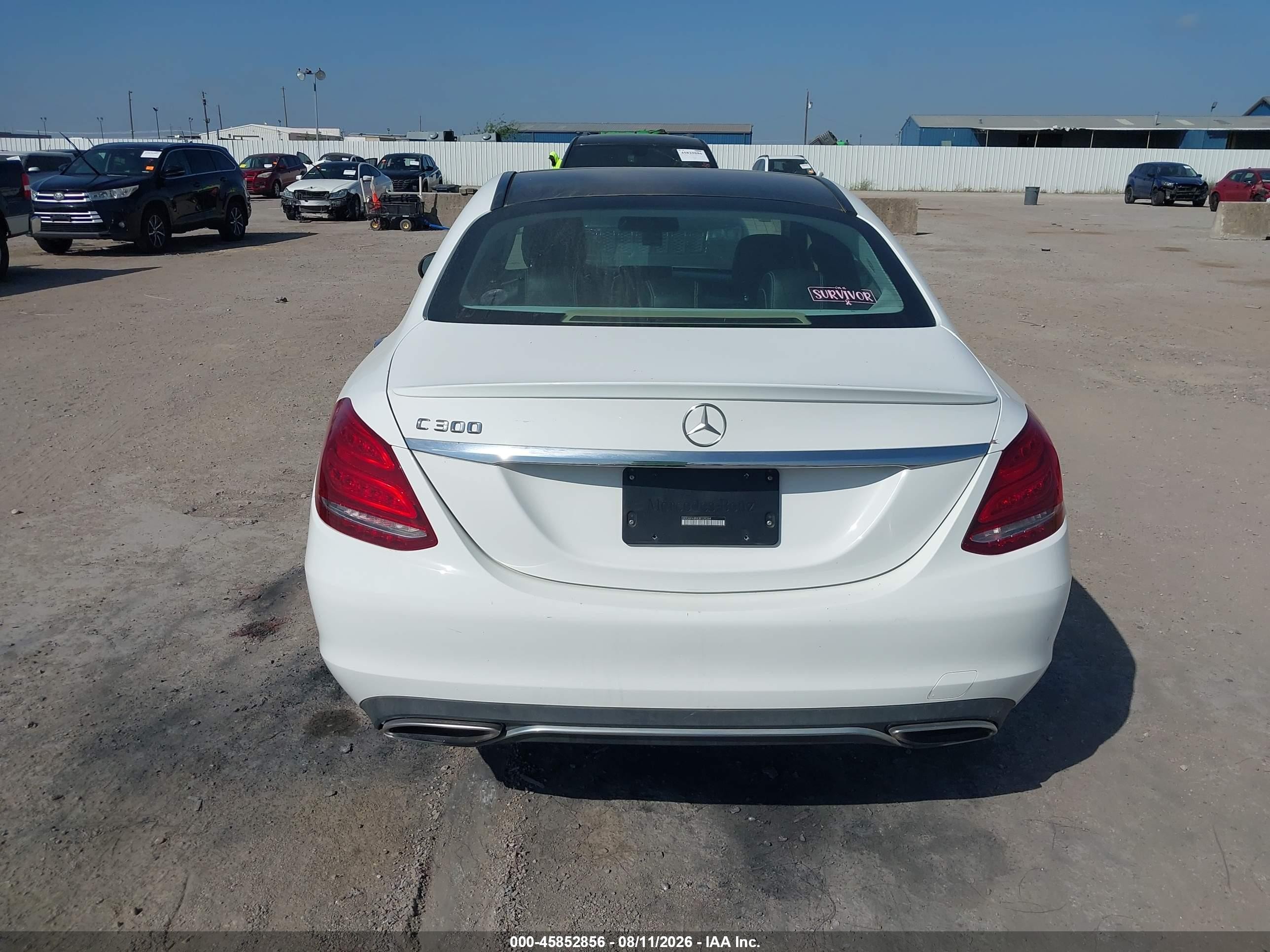 2016 Mercedes-benz C 300 Белый vin: WDDWF4JB0GR135264