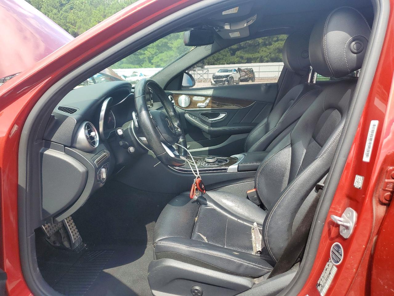 2018 Mercedes-benz C 300 Red vin: WDDWF4JB6JR398690