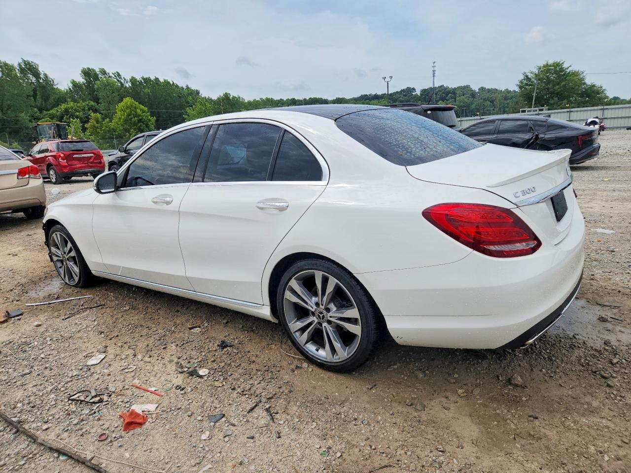 2018 Mercedes-benz C 300 White vin: WDDWF4JB7JR329880