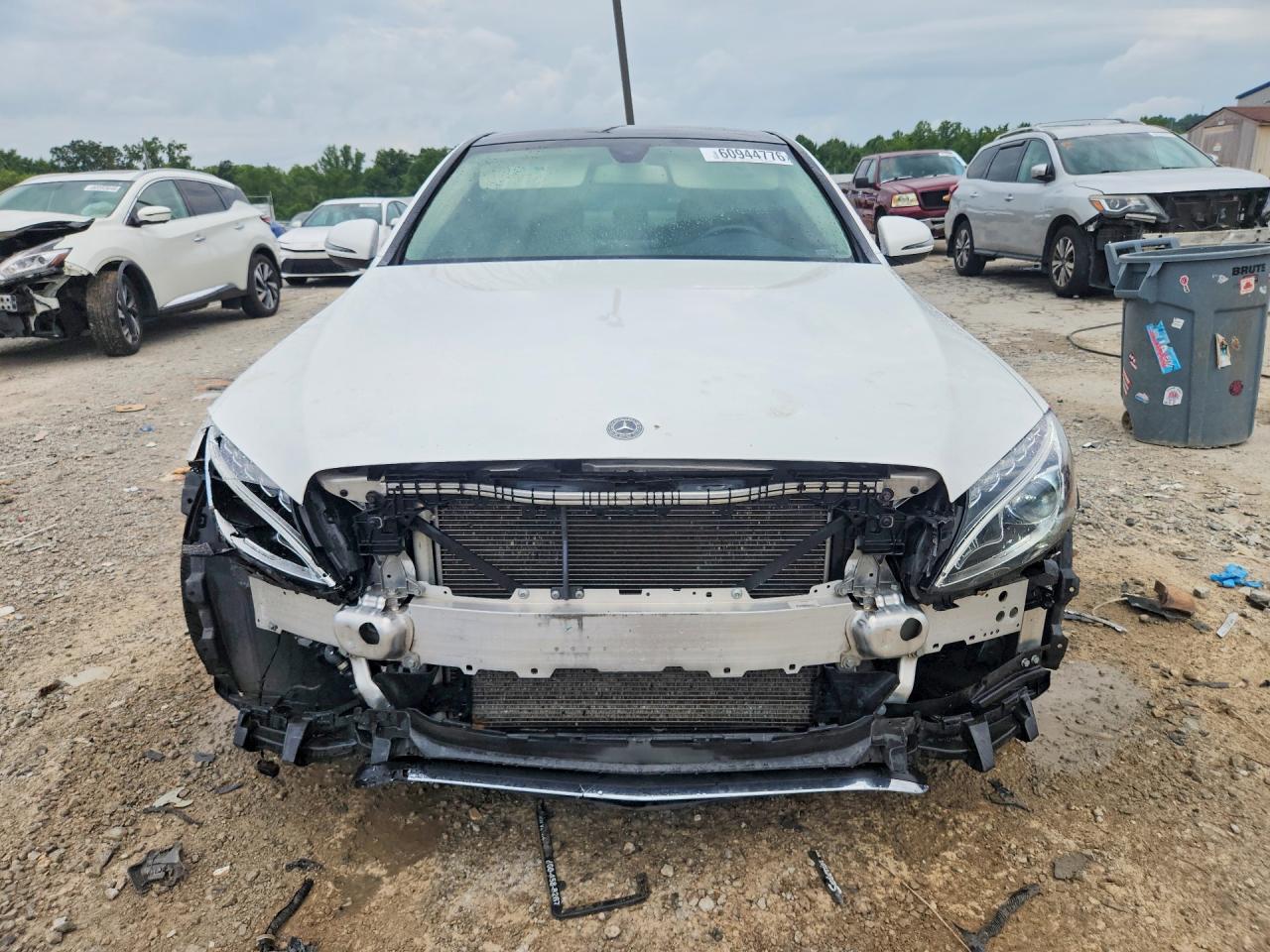 2018 Mercedes-benz C 300 White vin: WDDWF4JB7JR329880