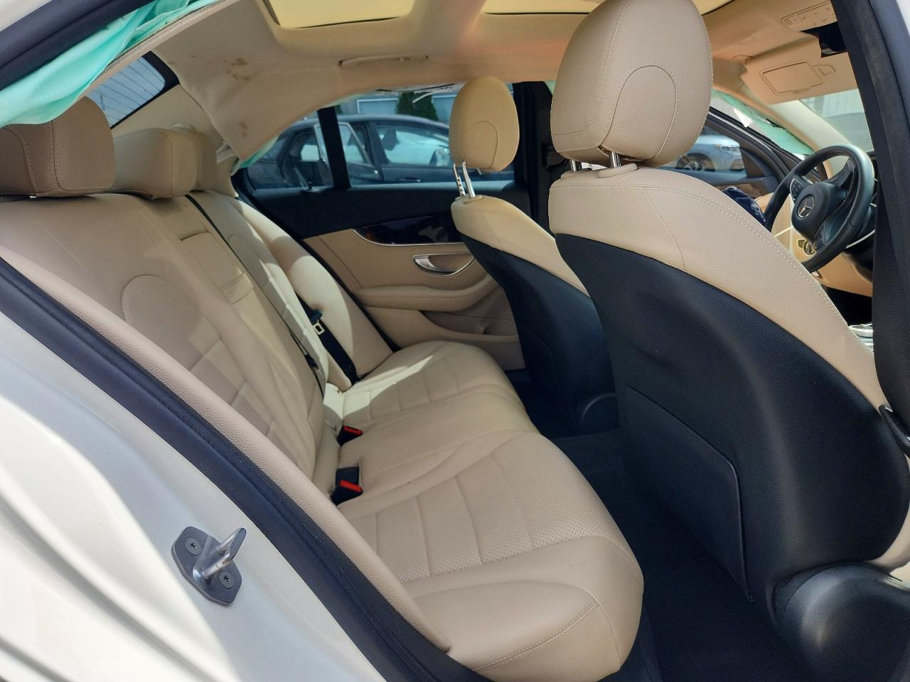 2018 Mercedes-benz C 300 White vin: WDDWF4JB7JR329880