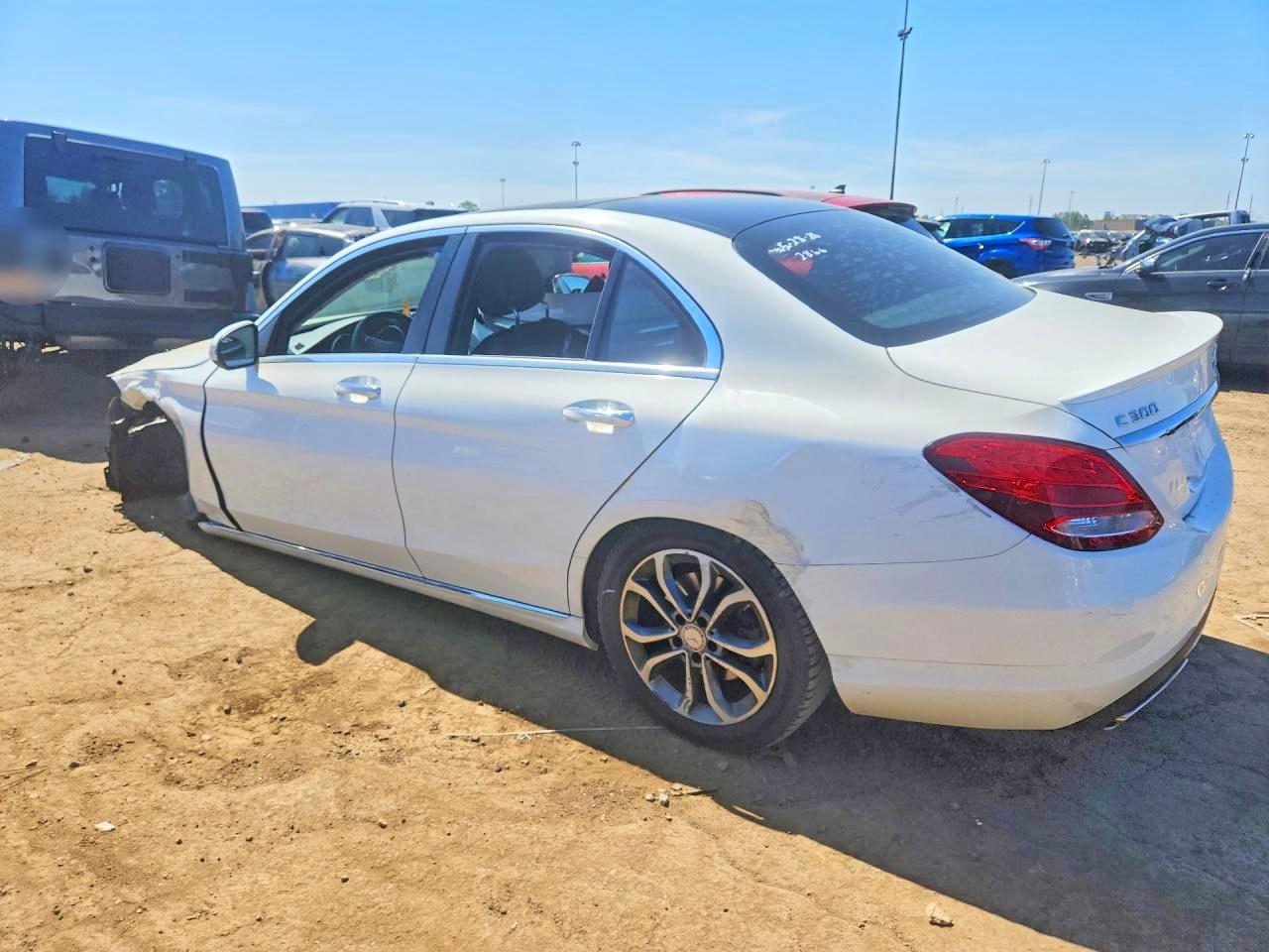 2016 Mercedes-benz C 300 4matic White vin: WDDWF4KB6GR172866