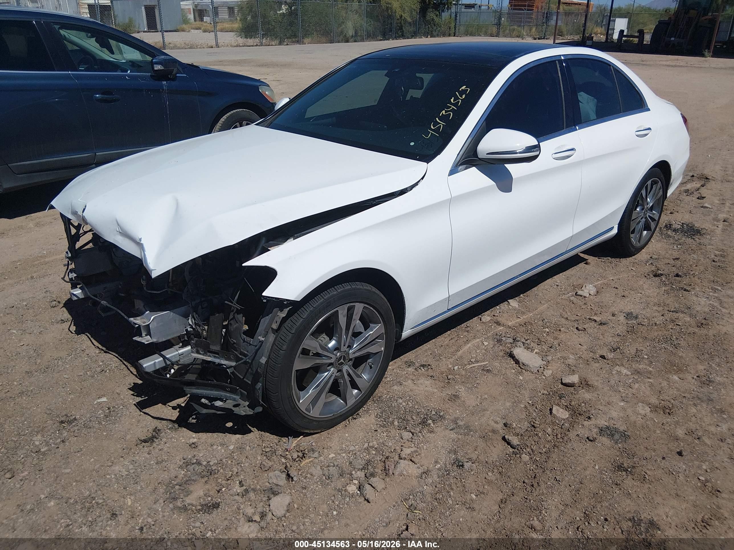 2018 Mercedes-benz C 300 4matic White vin: WDDWF4KB6JR394993
