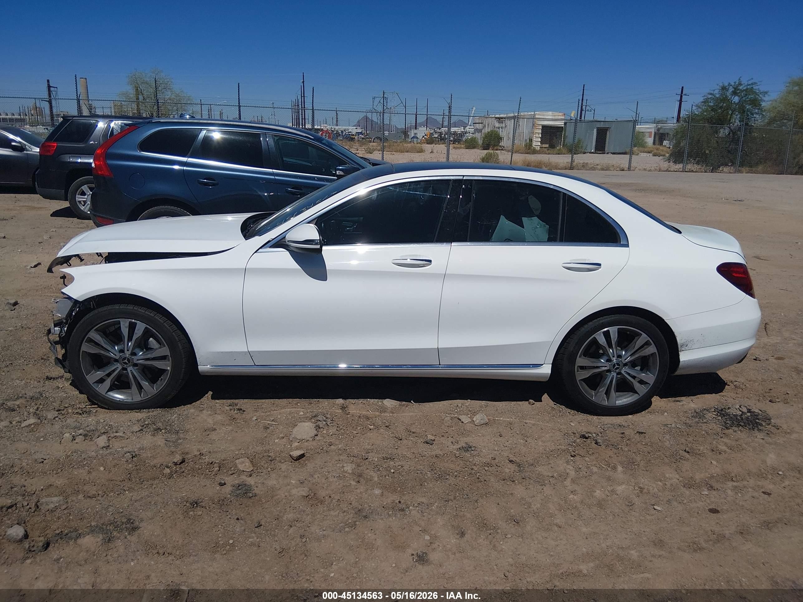2018 Mercedes-benz C 300 4matic White vin: WDDWF4KB6JR394993