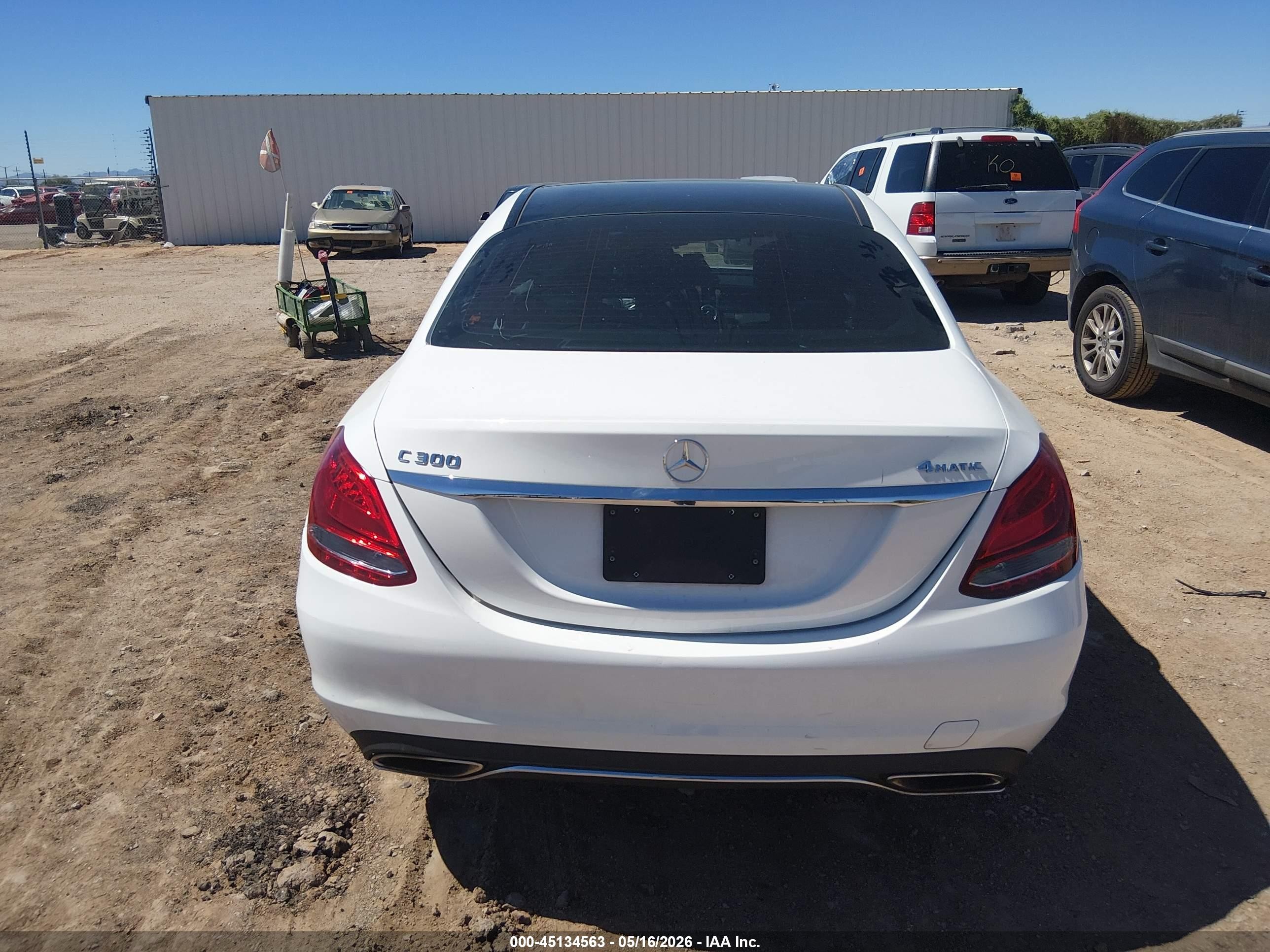 2018 Mercedes-benz C 300 4matic White vin: WDDWF4KB6JR394993