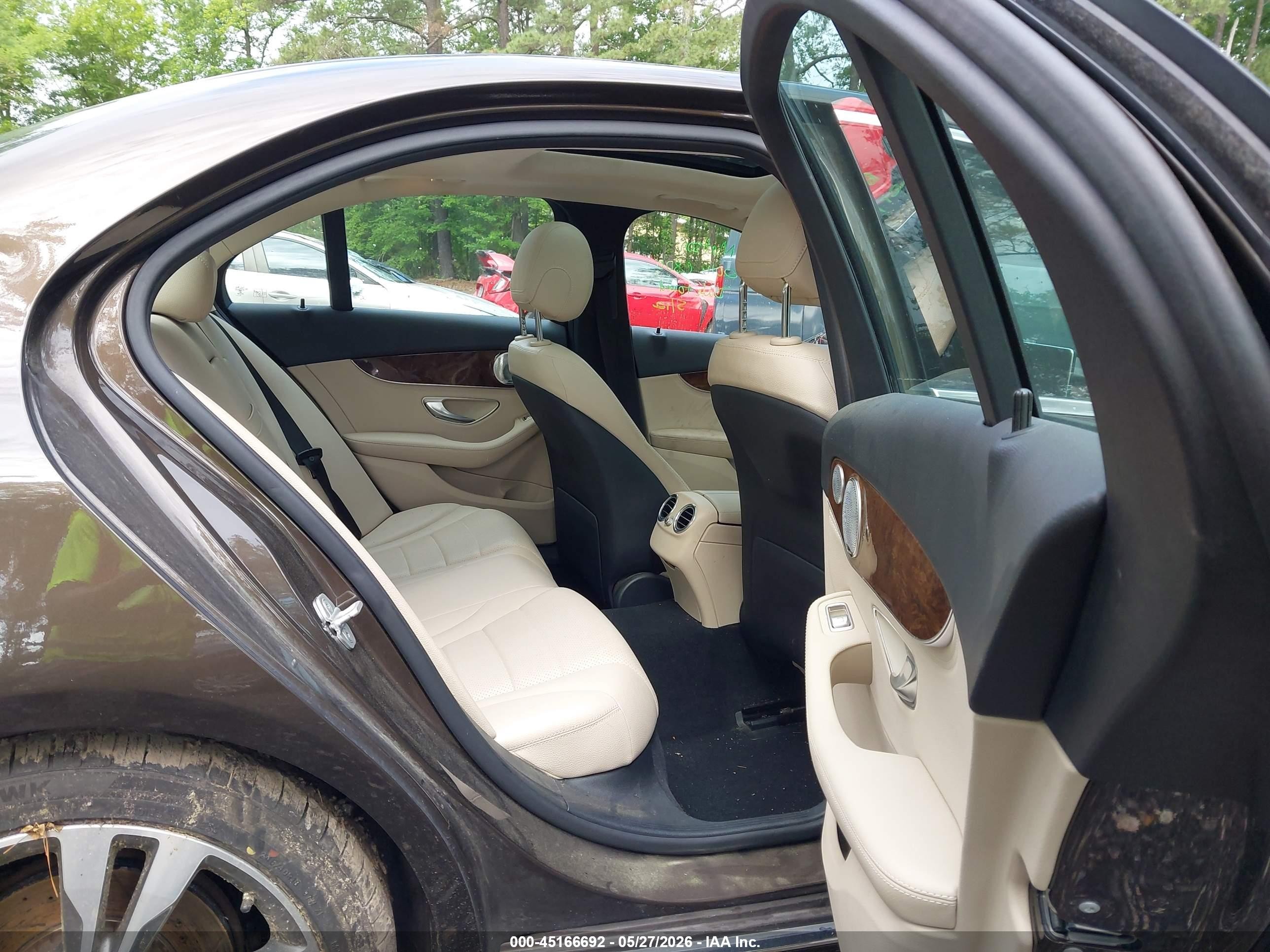 2016 Mercedes-benz C-class C 300 Brown vin: WDDWF4KBXGR140177
