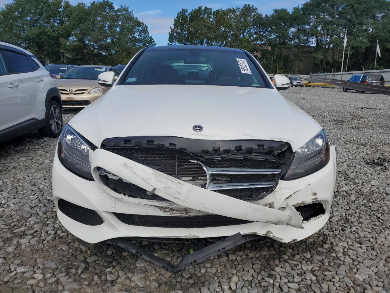 2018 Mercedes-benz C 300 4matic White vin: WDDWF4KBXJR411049