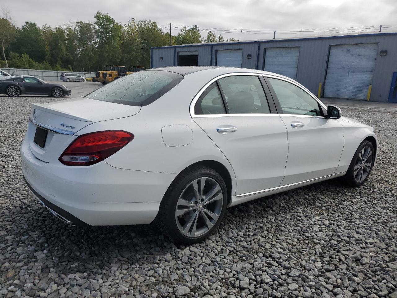 2018 Mercedes-benz C 300 4matic White vin: WDDWF4KBXJR411049