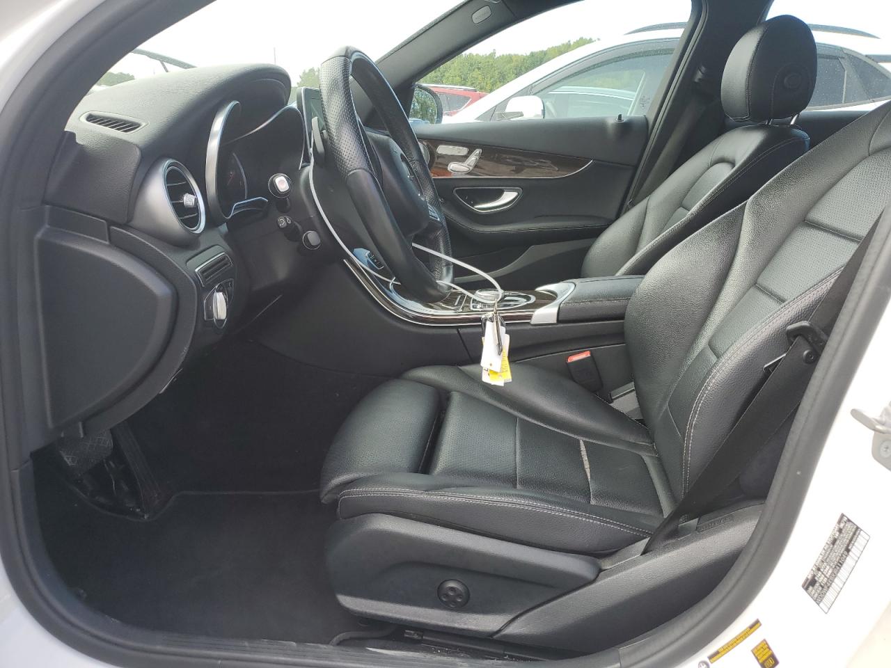 2018 Mercedes-benz C 300 4matic White vin: WDDWF4KBXJR411049