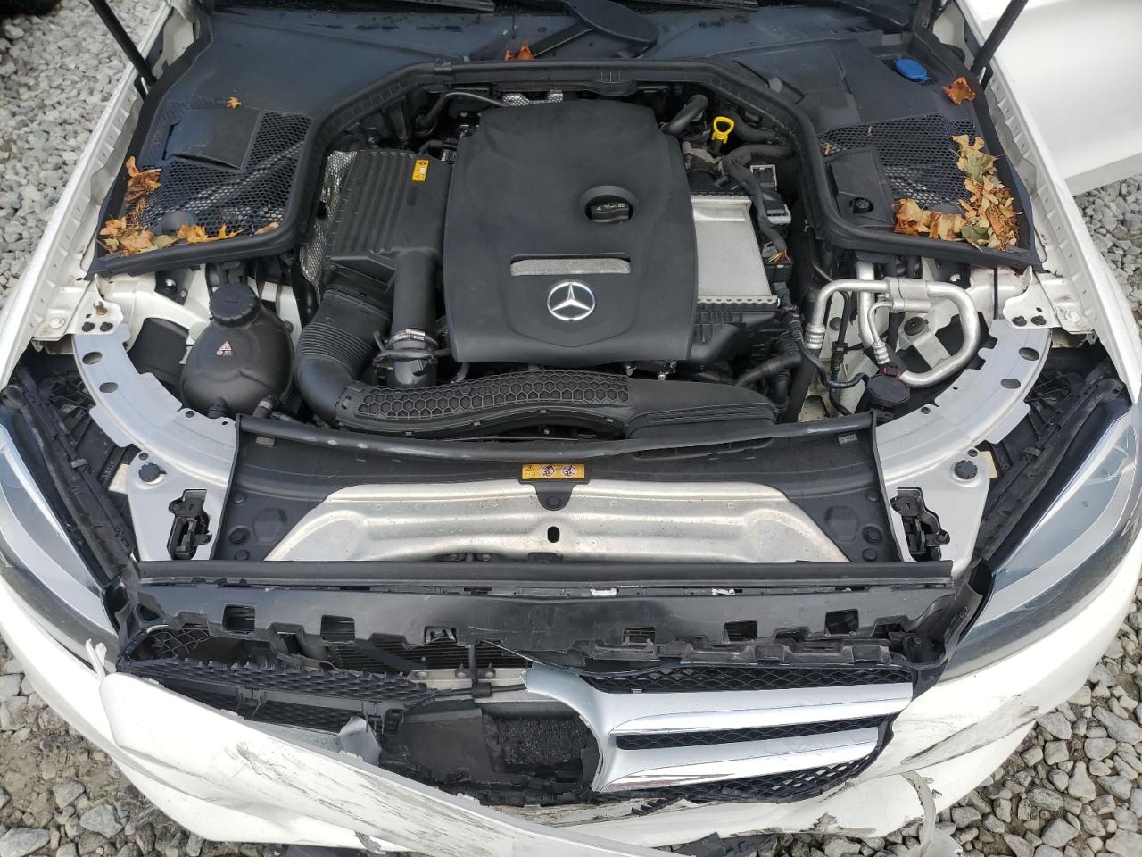 2018 Mercedes-benz C 300 4matic White vin: WDDWF4KBXJR411049