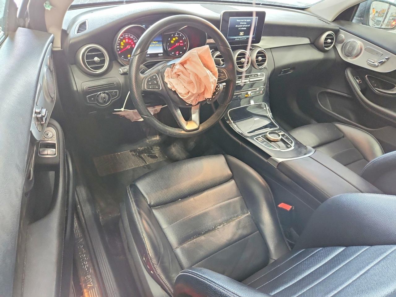 2017 Mercedes-benz C 300 Черный vin: WDDWJ4JB1HF355739