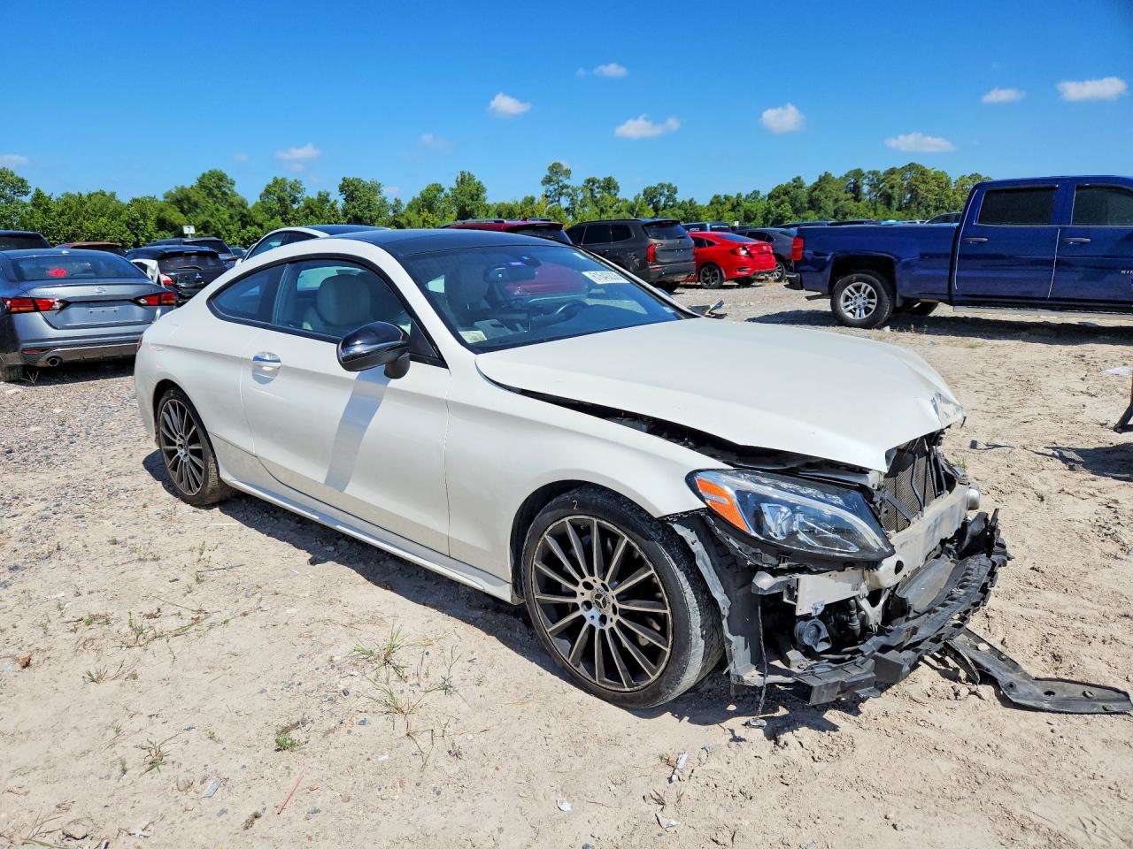 2017 Mercedes-benz C 300 White vin: WDDWJ4JB4HF533790