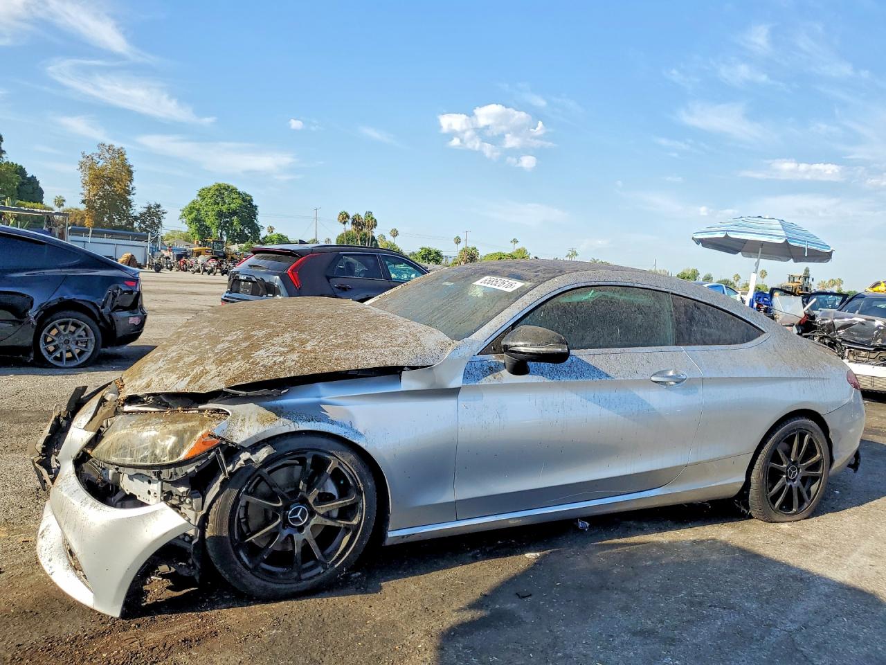 WDDWJ4JB8HF337755