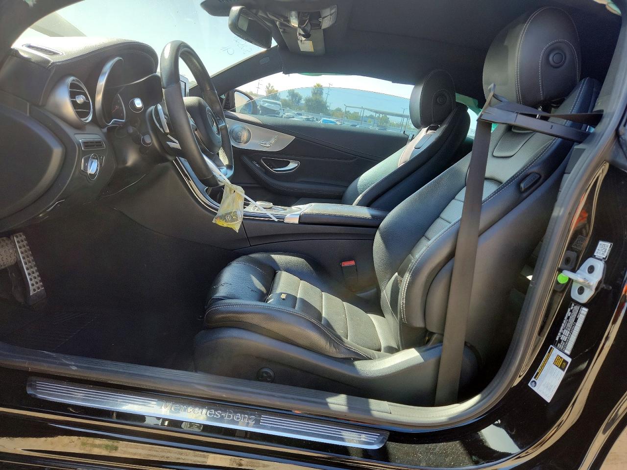 2018 Mercedes-benz C 300 Black vin: WDDWJ4JB8JF659673
