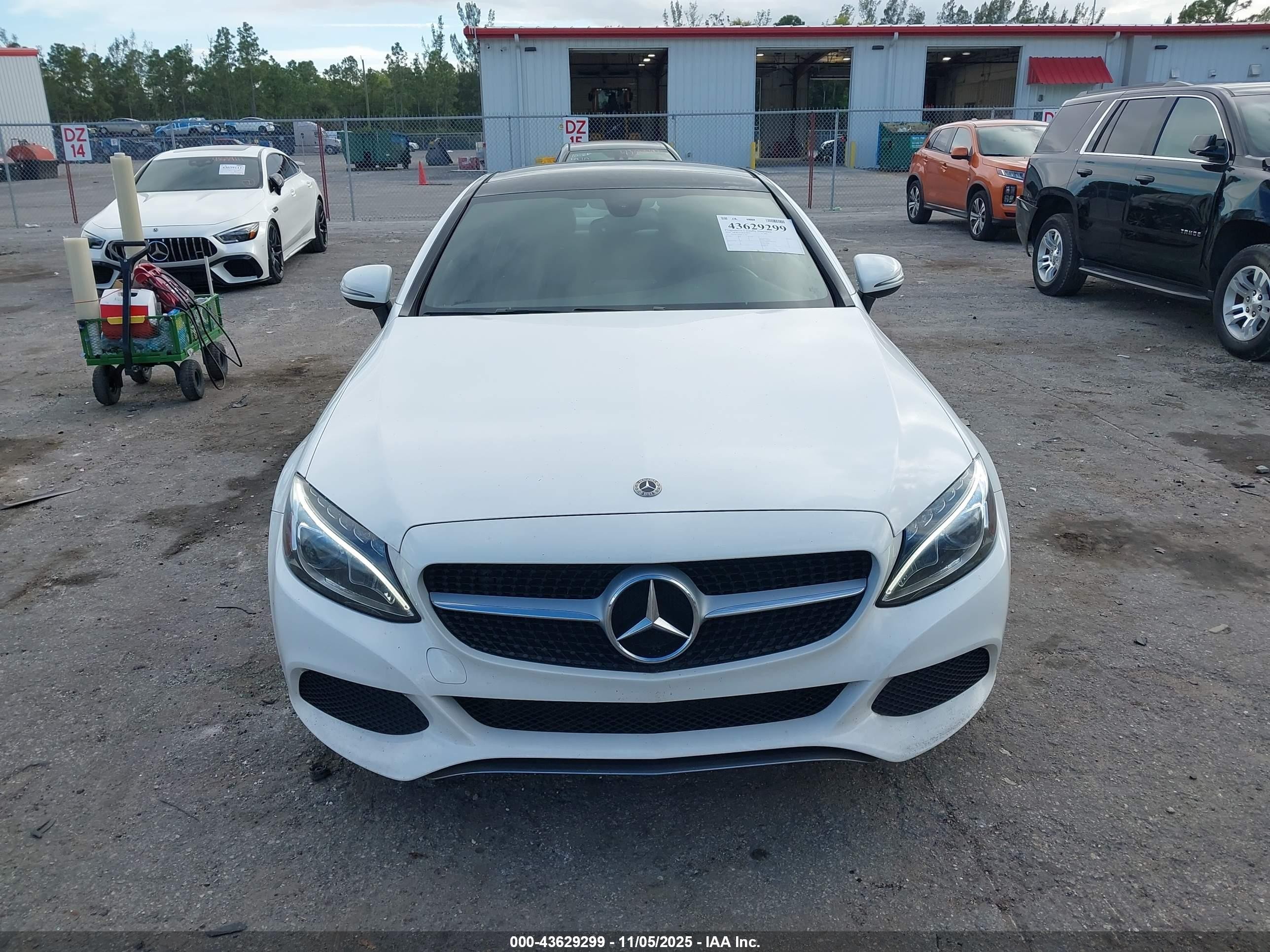2018 Mercedes-benz C 300   White vin: WDDWJ4JB9JF731349