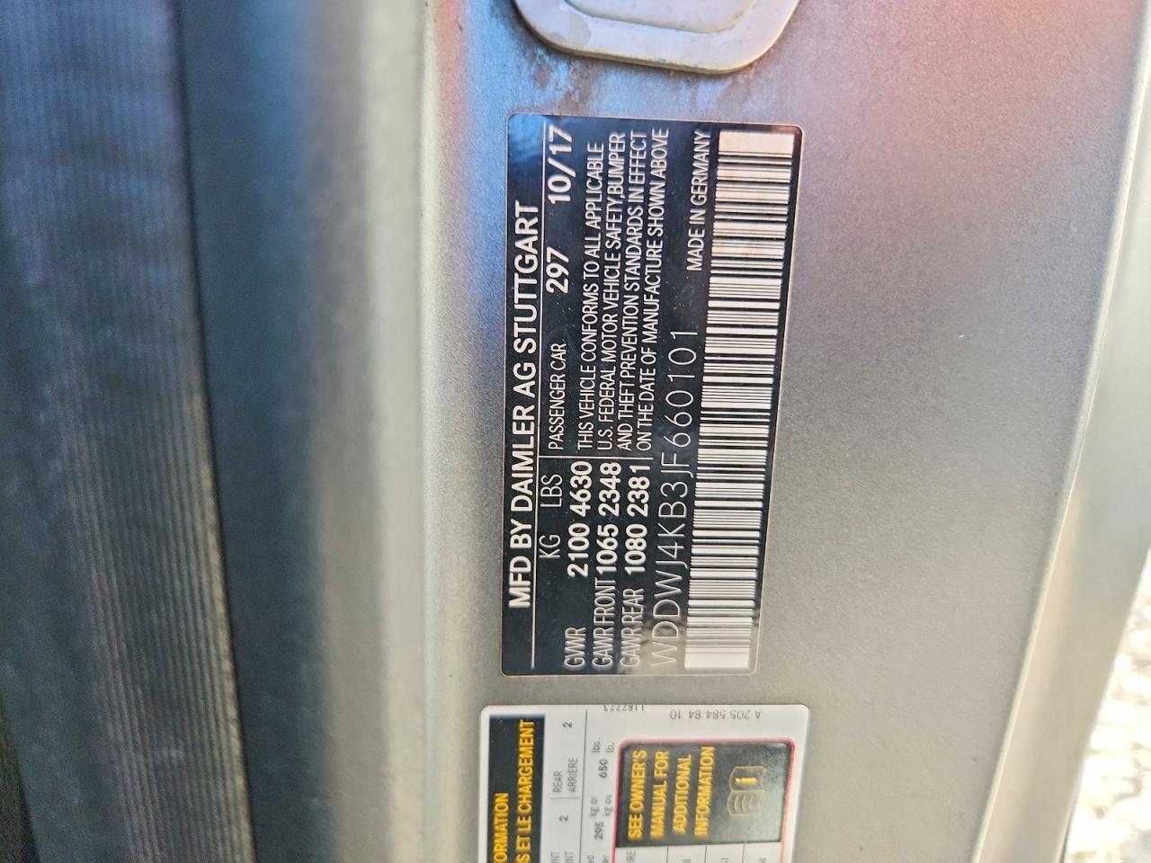 2018 Mercedes-benz C 300 4matic Gray vin: WDDWJ4KB3JF660101