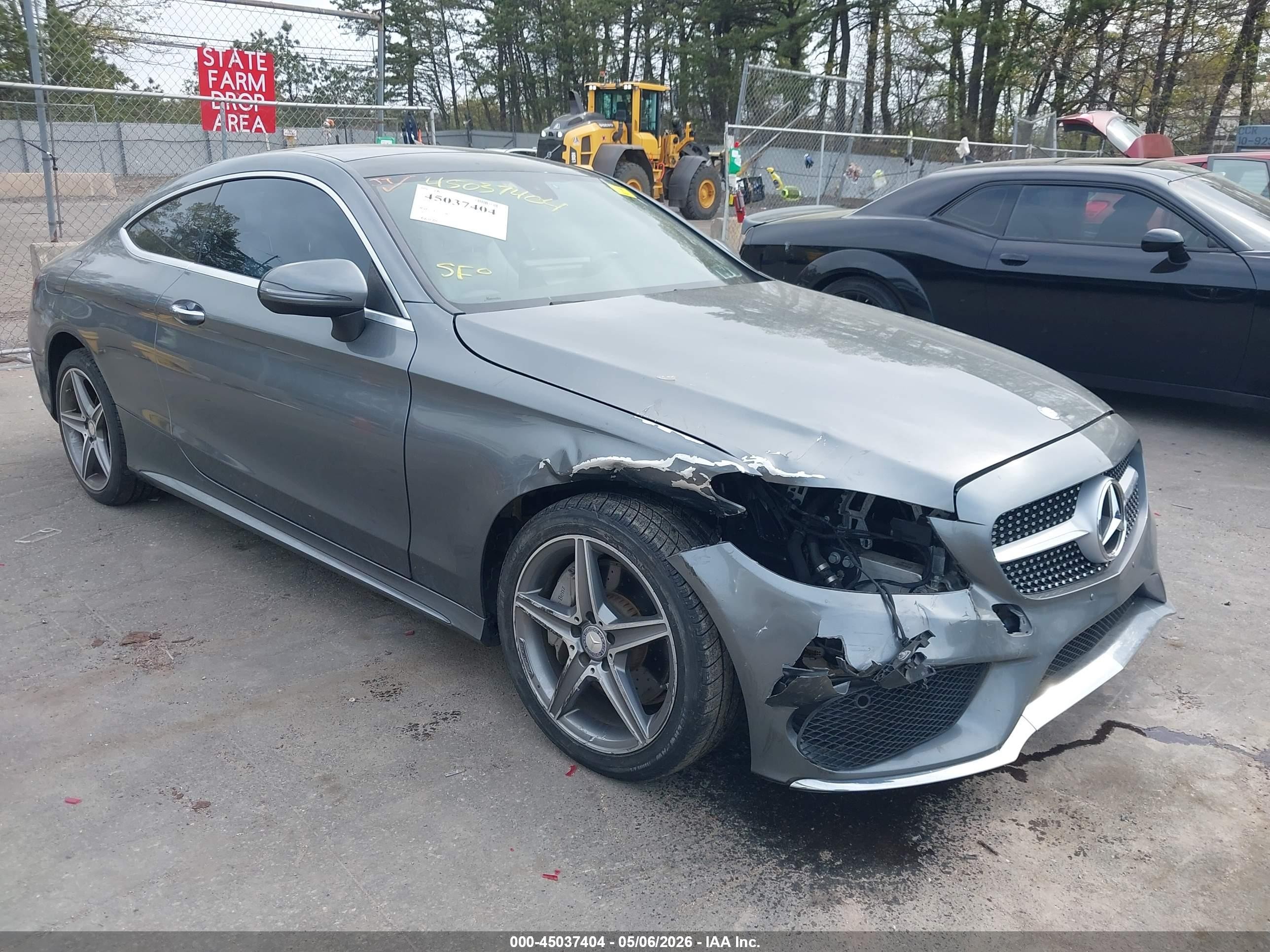 2017 Mercedes-benz C 300 4matic Серый vin: WDDWJ4KBXHF373588