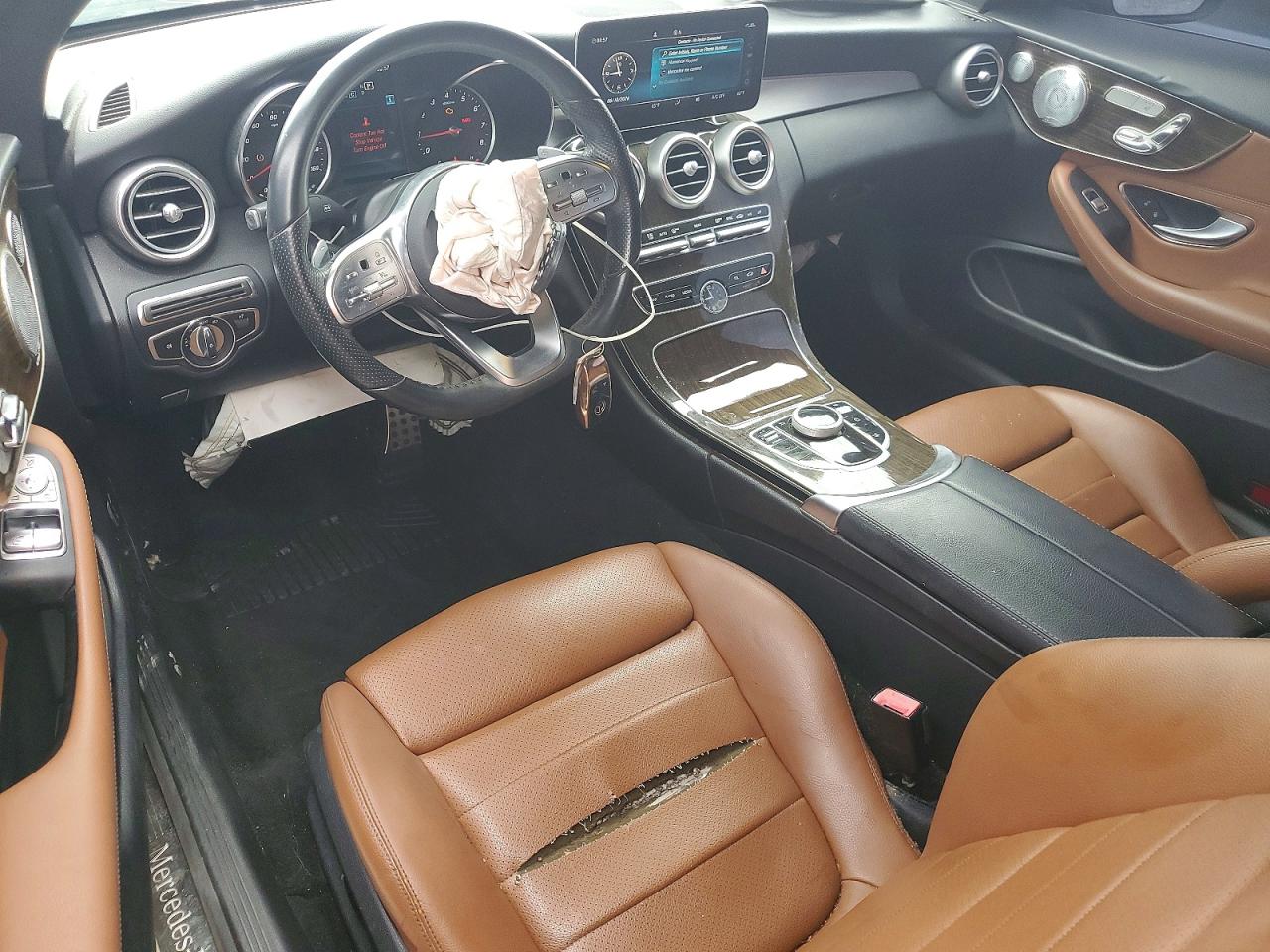2019 Mercedes-benz C 300 White vin: WDDWJ8DB3KF851782