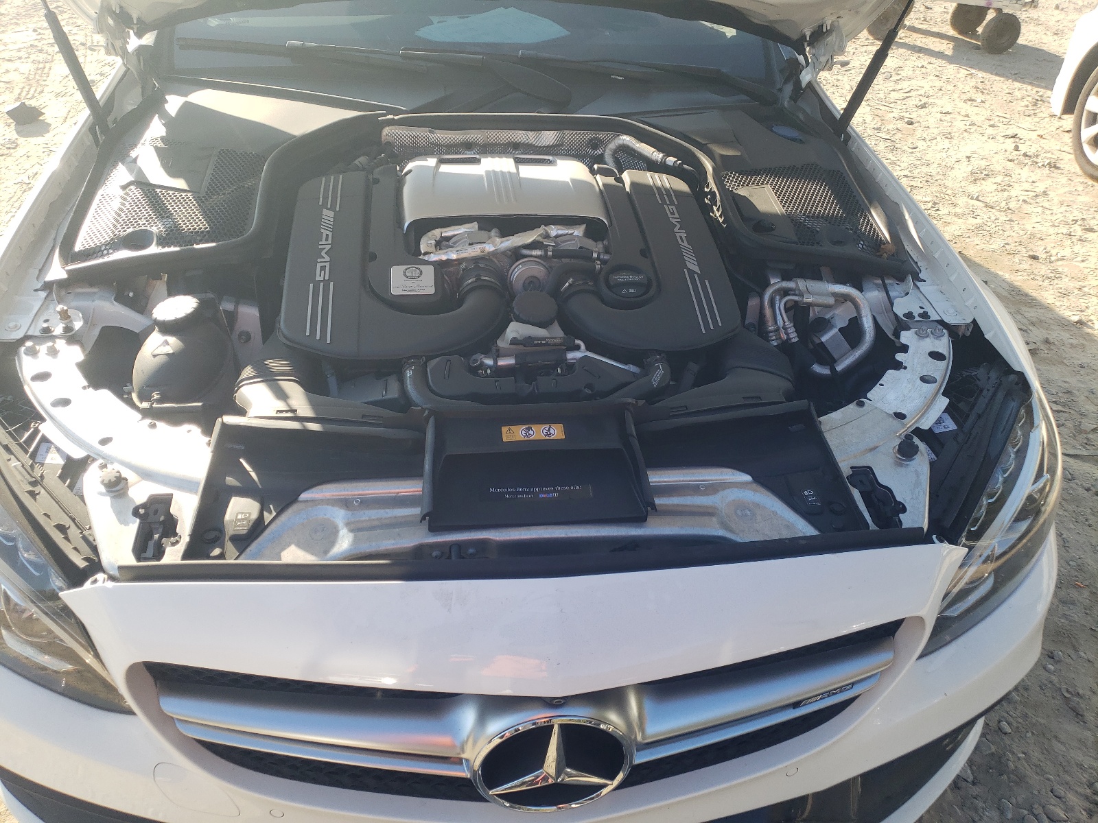 2018 Mercedes-benz C 63 Amg-s White vin: WDDWJ8HB6JF646823
