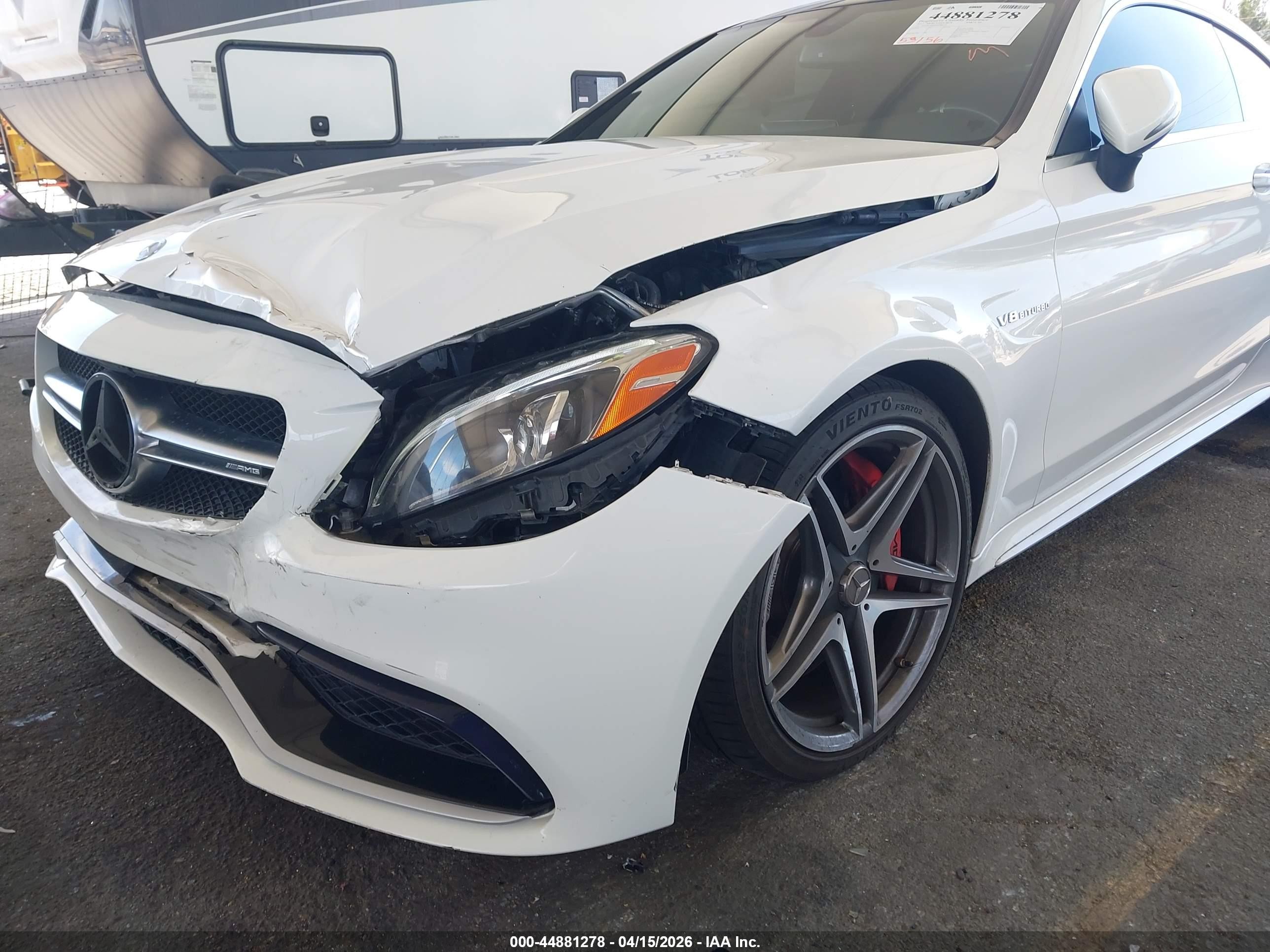 2017 Mercedes-benz Amg C 63 S White vin: WDDWJ8HB9HF488276