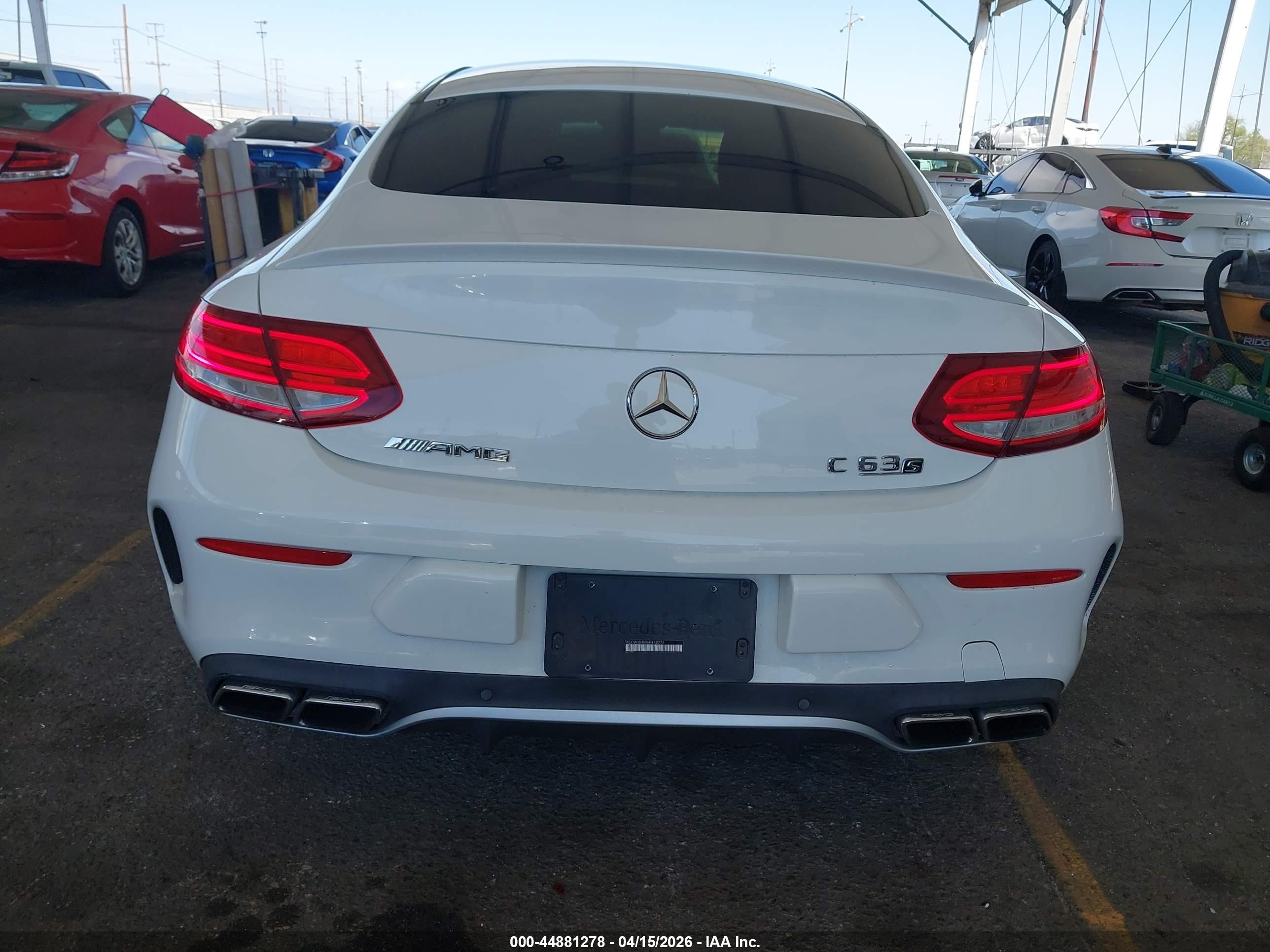 2017 Mercedes-benz Amg C 63 S White vin: WDDWJ8HB9HF488276
