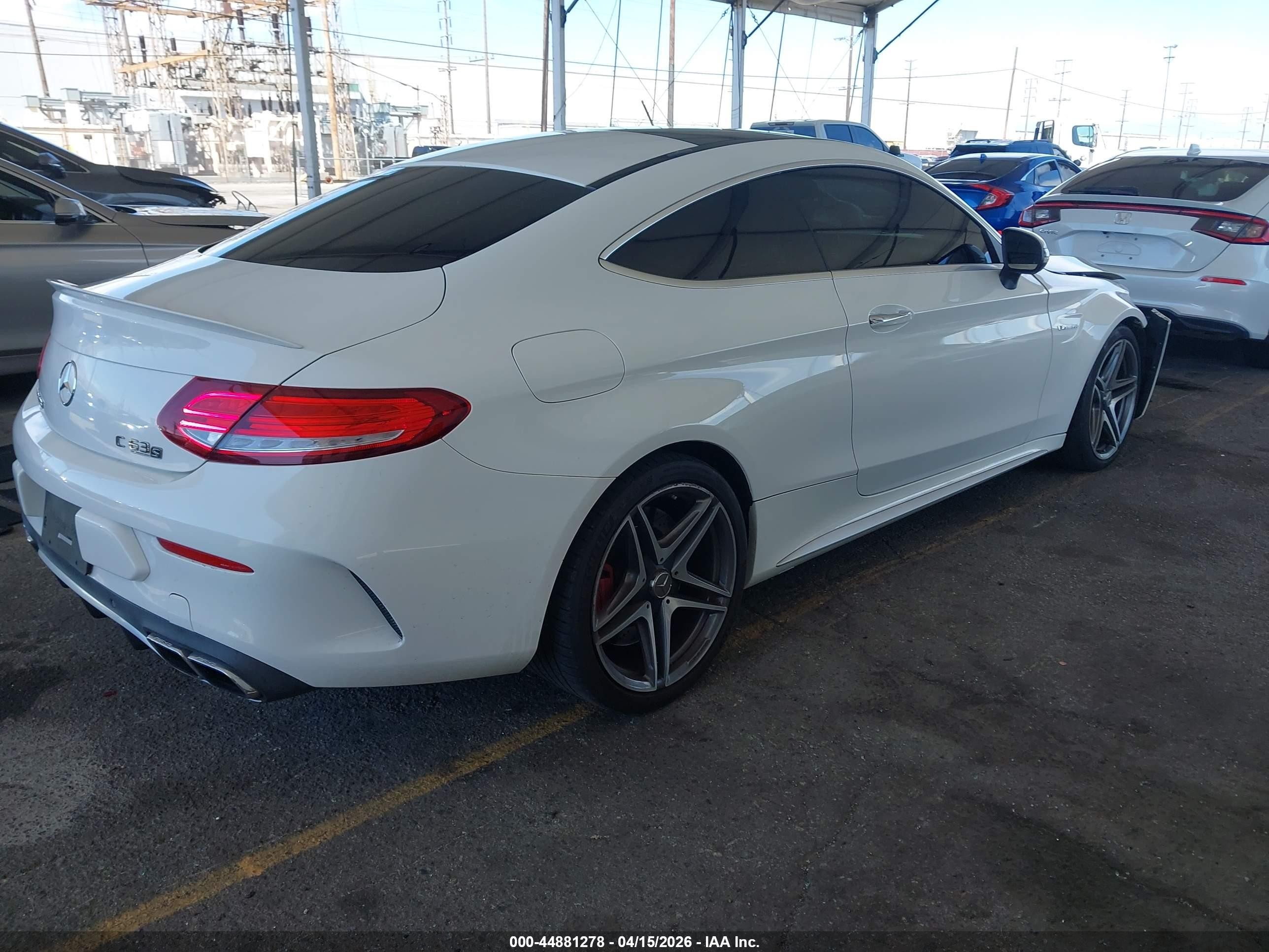 2017 Mercedes-benz Amg C 63 S White vin: WDDWJ8HB9HF488276