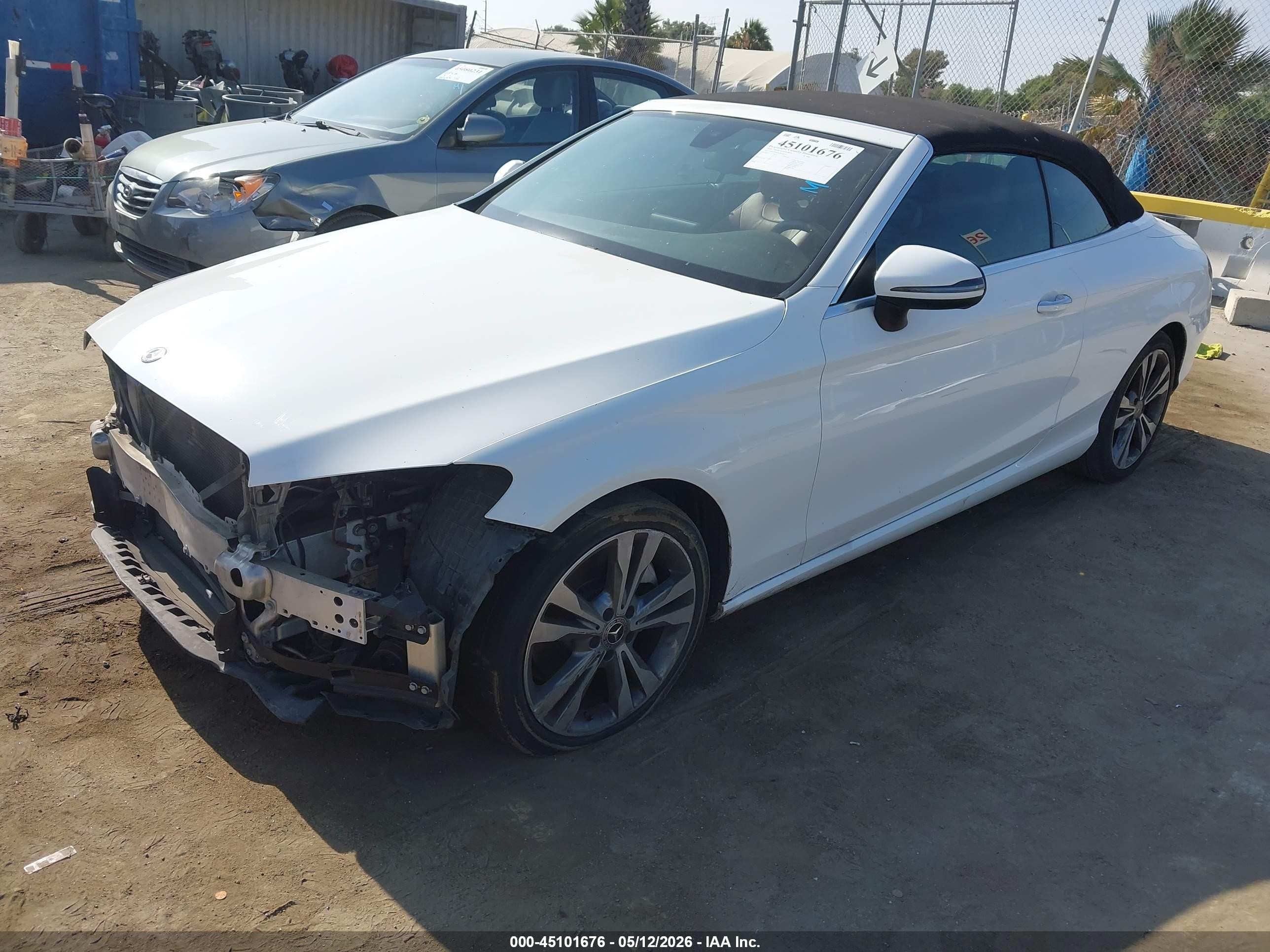 2018 Mercedes-benz C 300 White vin: WDDWK4JB4JF654256