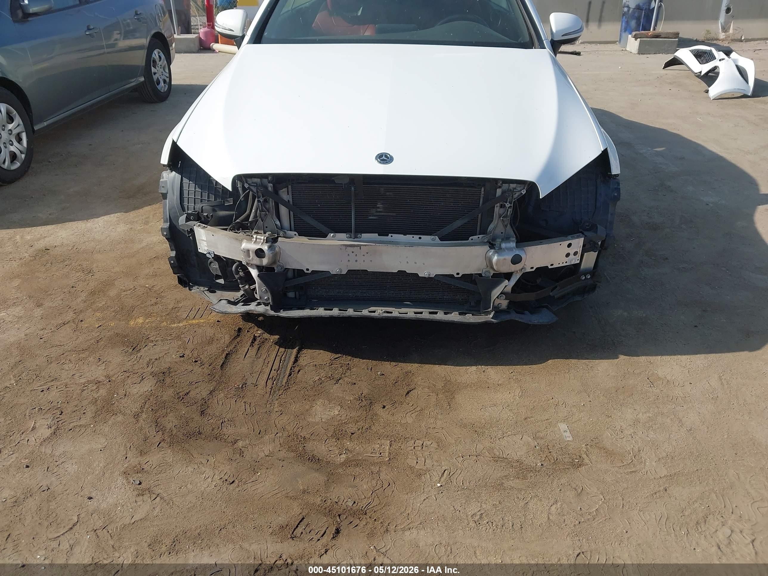 2018 Mercedes-benz C 300 White vin: WDDWK4JB4JF654256