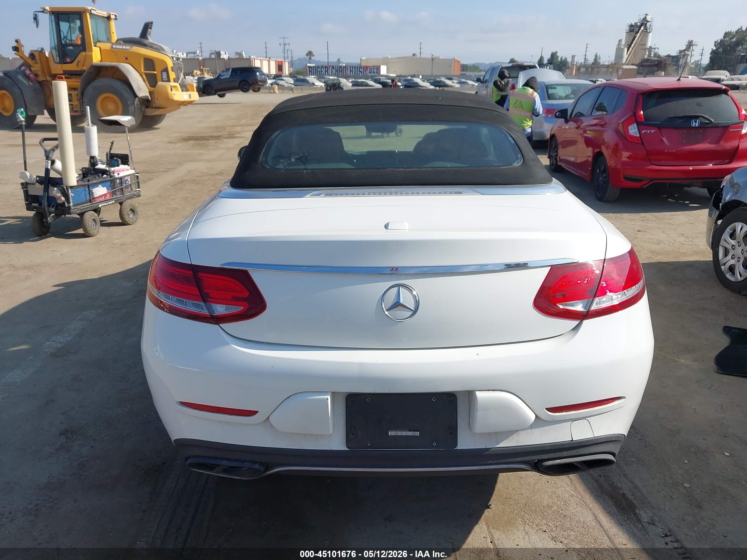2018 Mercedes-benz C 300 White vin: WDDWK4JB4JF654256