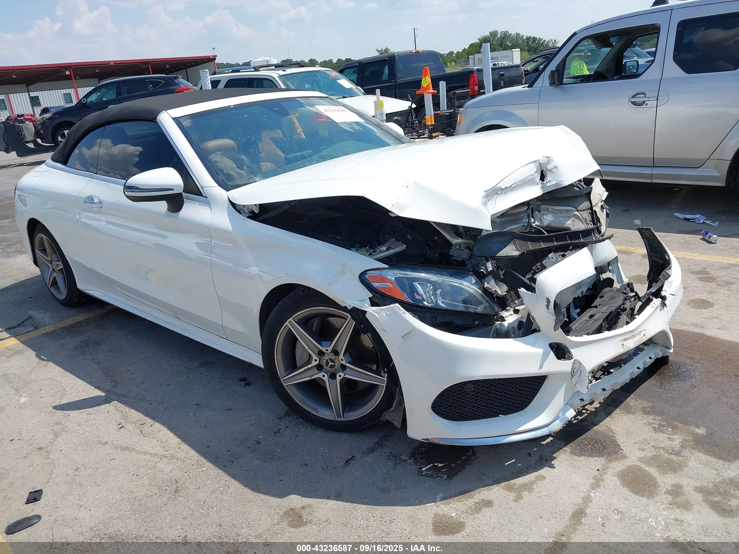 2018 Mercedes-benz C 300   White vin: WDDWK4JB5JF746430