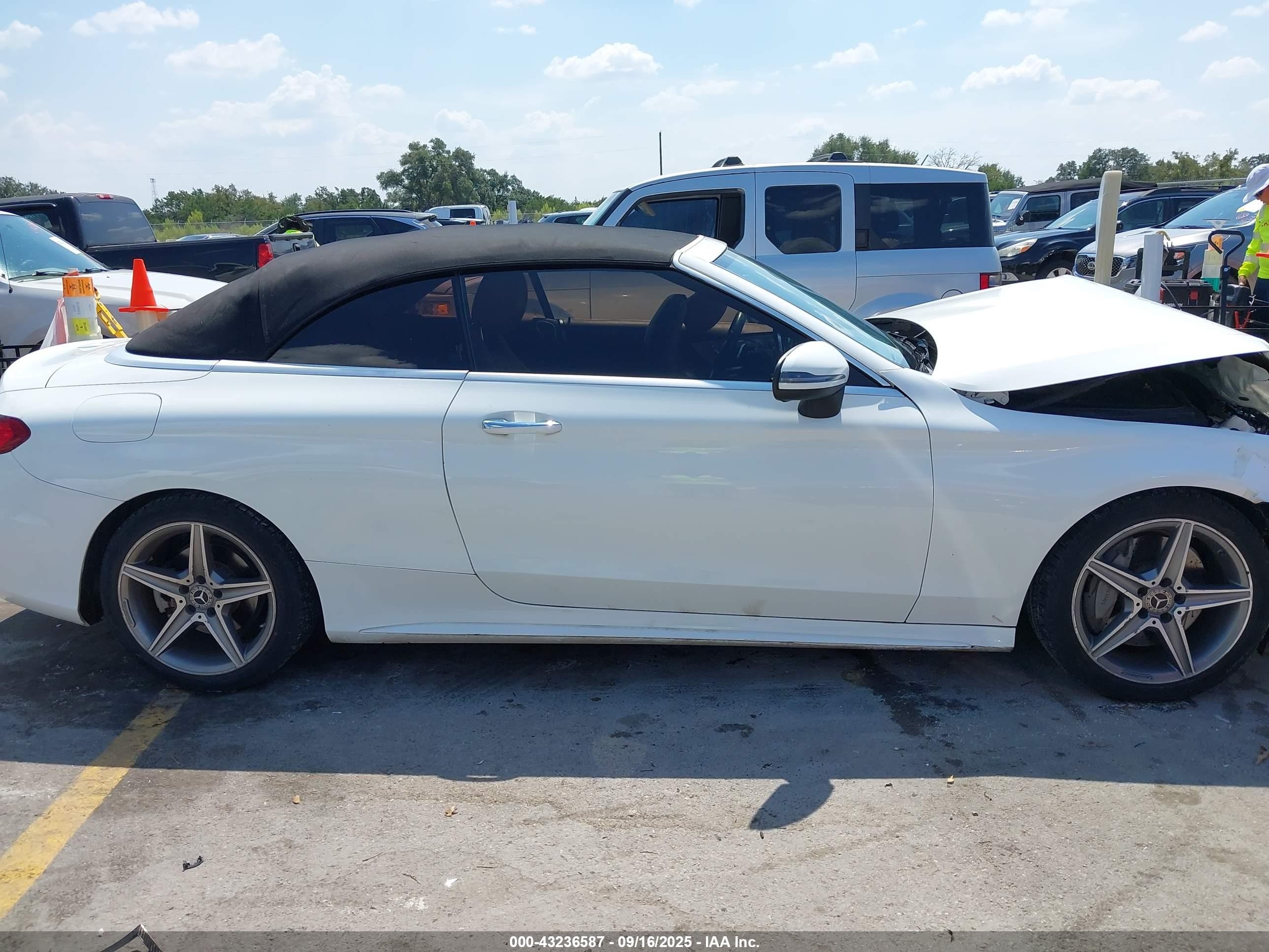 2018 Mercedes-benz C 300   White vin: WDDWK4JB5JF746430