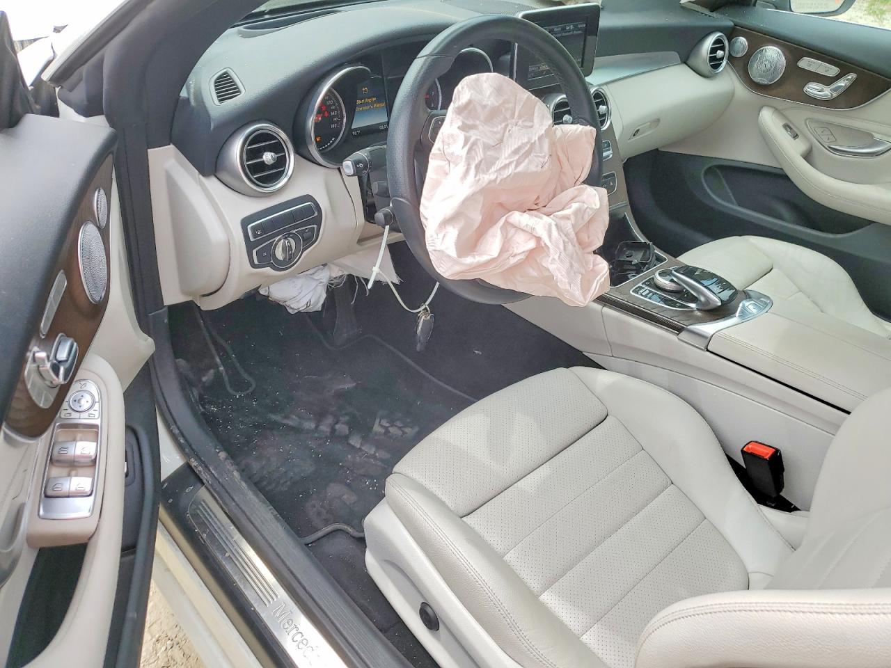 2018 Mercedes-benz C 300 4matic White vin: WDDWK4KBXJF648914