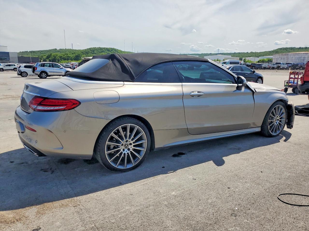 2019 Mercedes-benz C 300 Silver vin: WDDWK8DB2KF928784