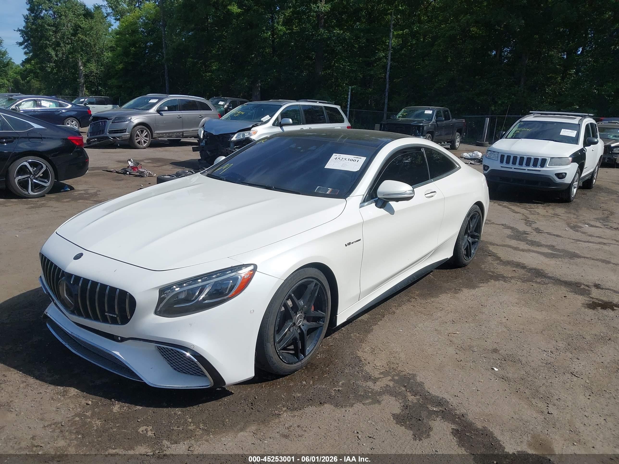 2015 Mercedes-benz S63amg   White vin: WDDXJ7JB3FA005318