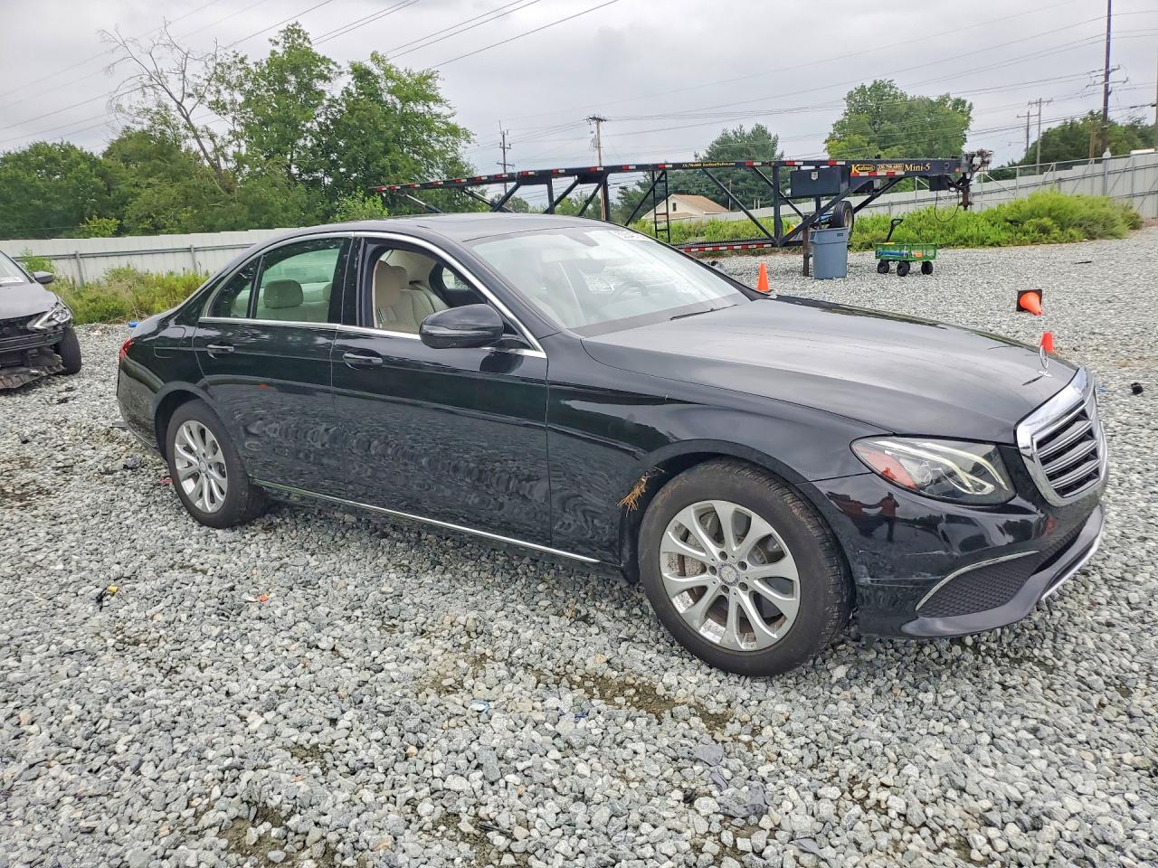 2017 Mercedes-benz E 300 Black vin: WDDZF4JB0HA096009
