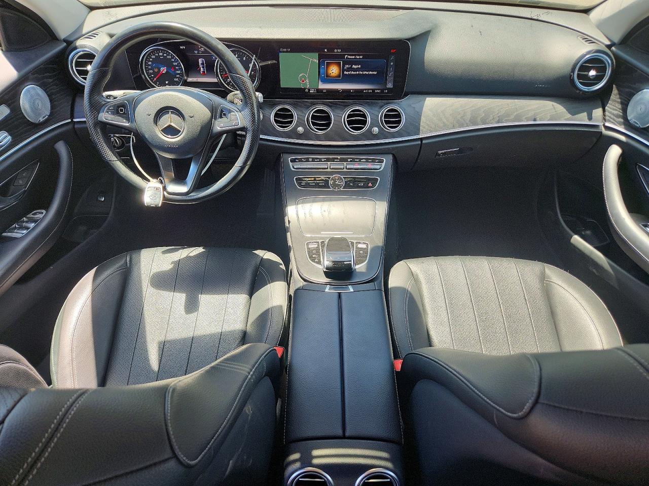 2018 Mercedes-benz E 300 Black vin: WDDZF4JB0JA315492