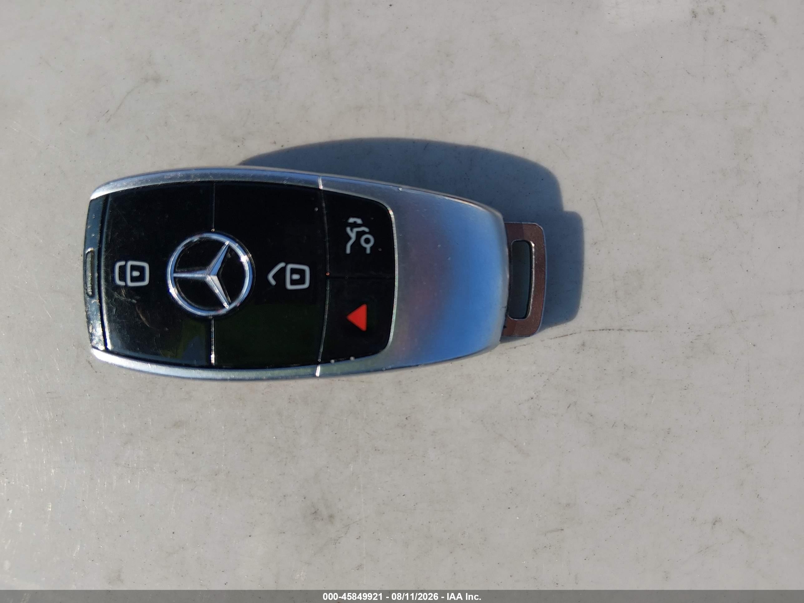 2017 Mercedes-benz E 300   White vin: WDDZF4JB1HA204072