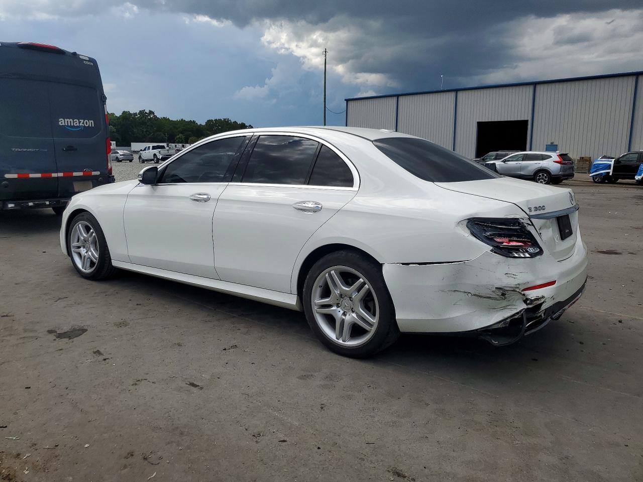 2017 Mercedes-benz E 300 White vin: WDDZF4JB1HA204766