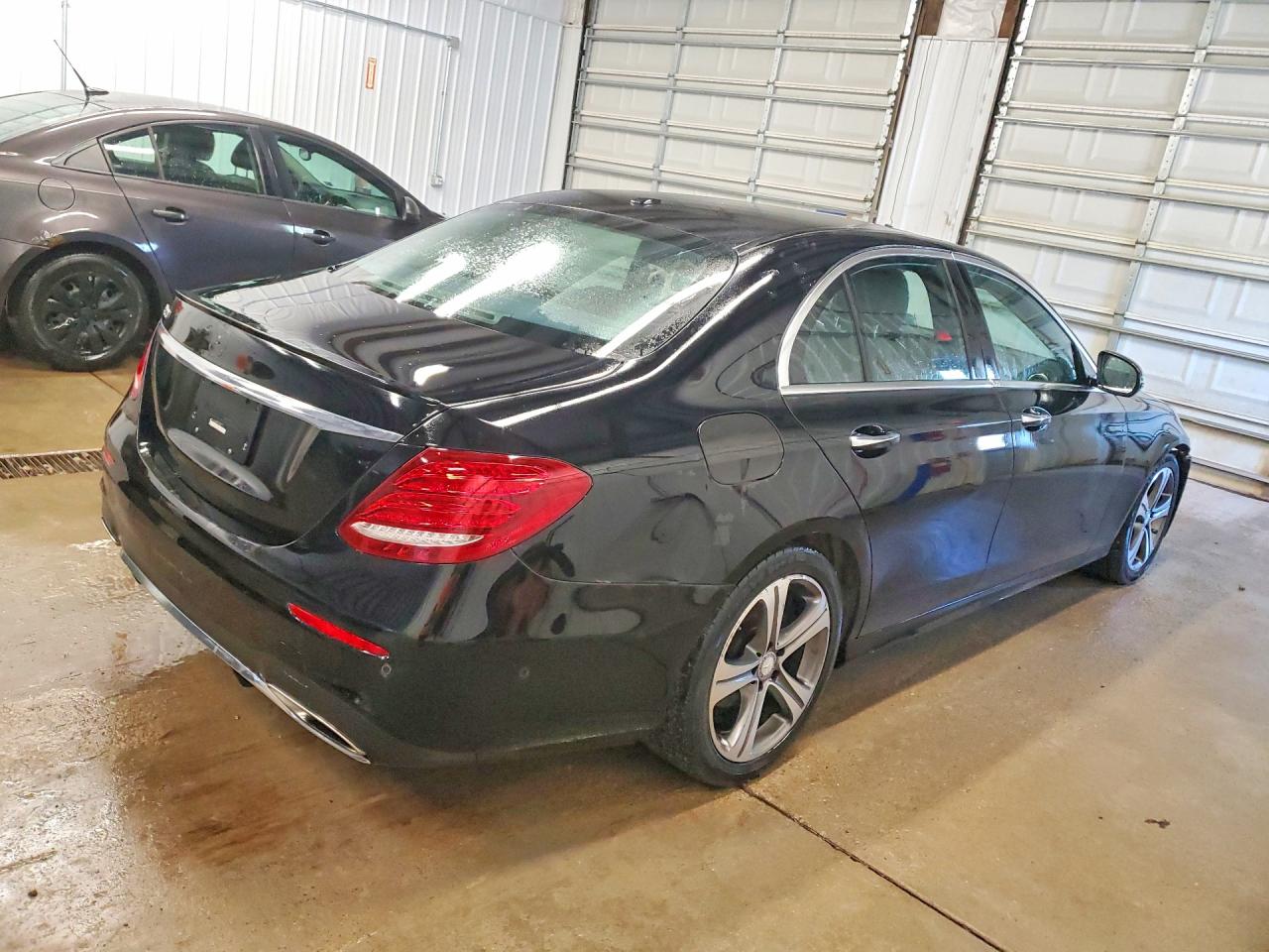 2017 Mercedes-benz E 300 Black vin: WDDZF4JB2HA111223