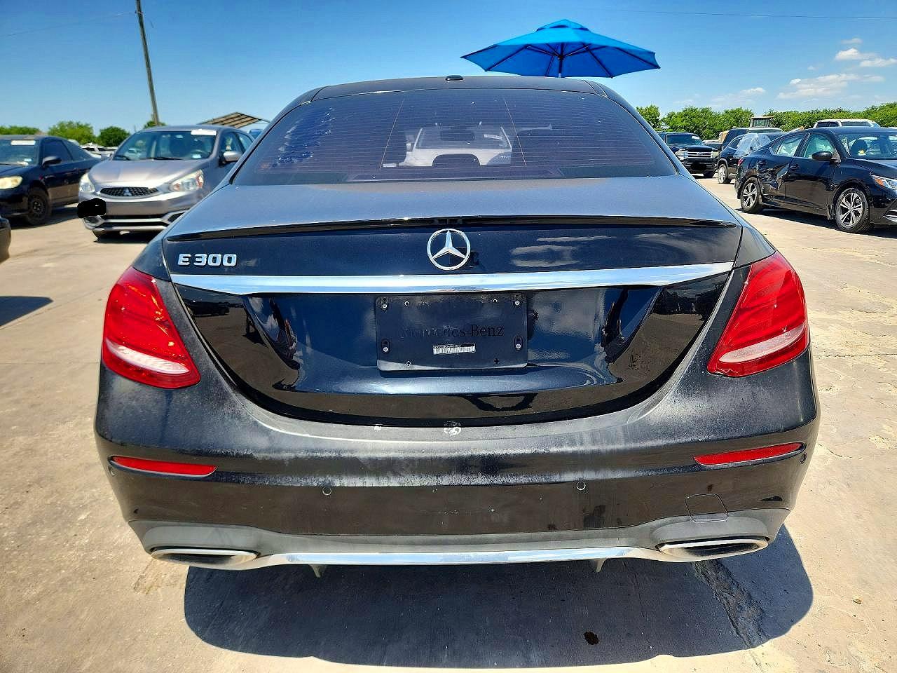 2017 Mercedes-benz E 300 Черный vin: WDDZF4JB3HA028853