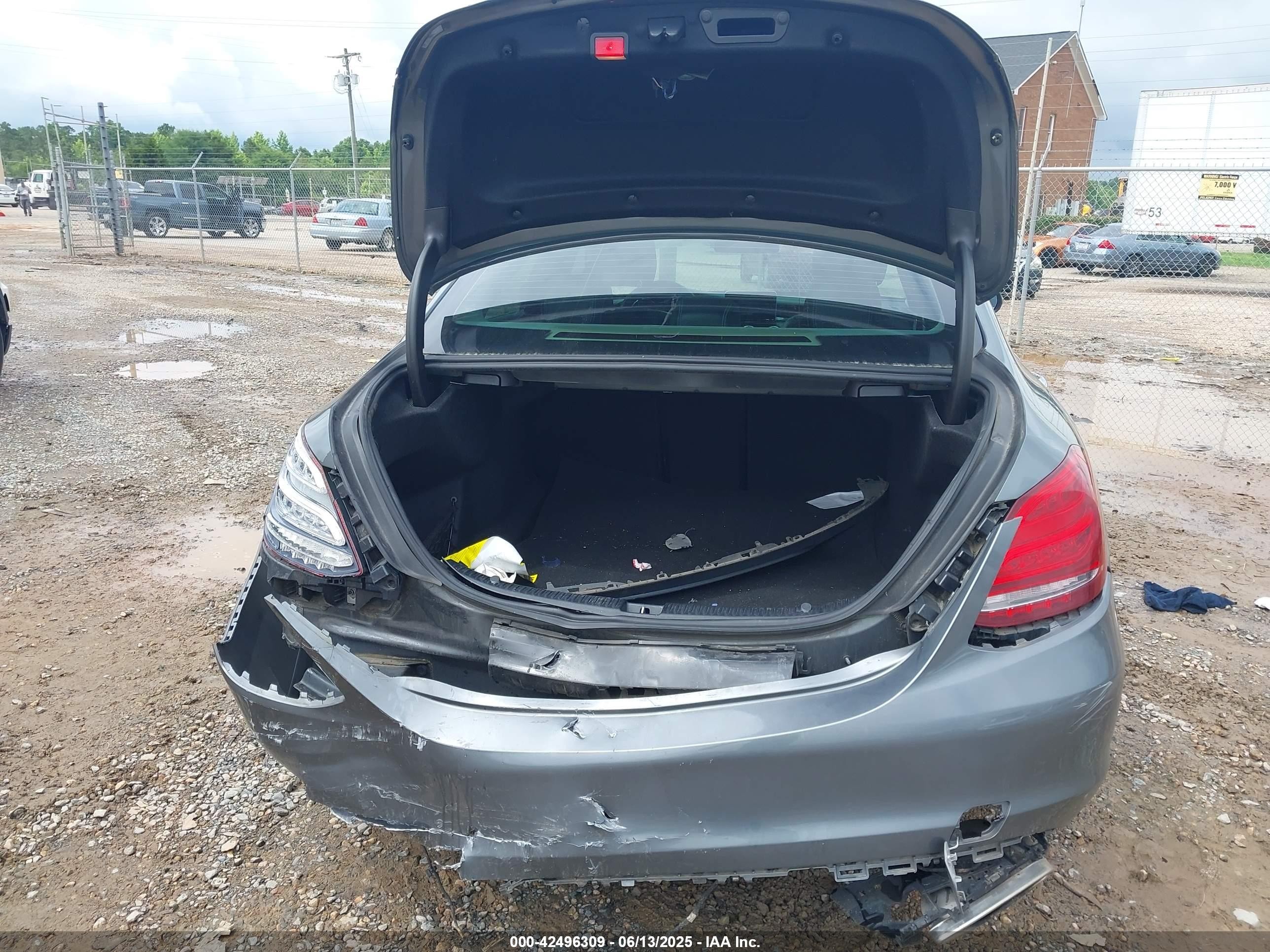 2017 Mercedes-benz C 300   Gray vin: 55SWF4KB2HU203272