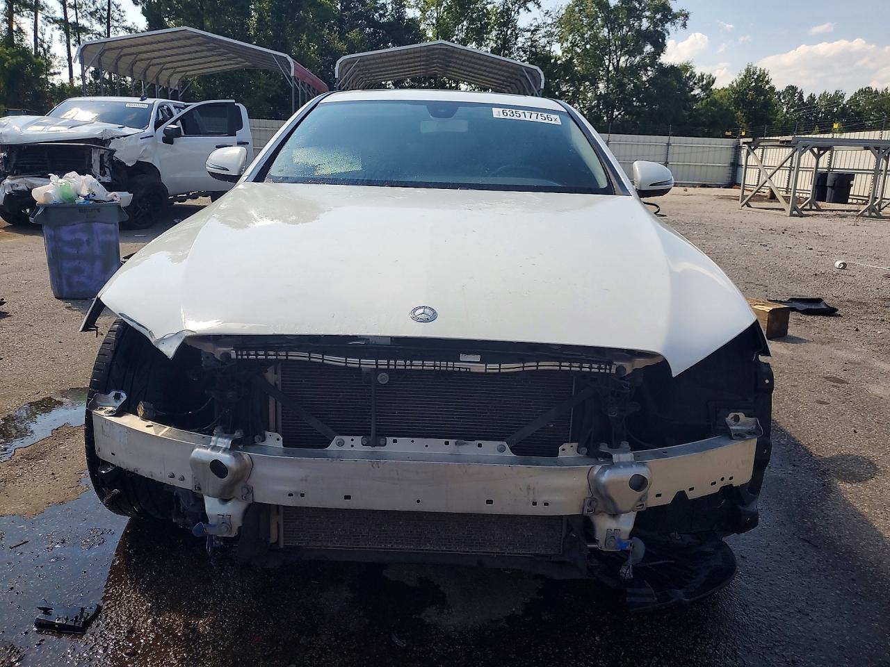 2017 Mercedes-benz E 300 White vin: WDDZF4JB4HA098698